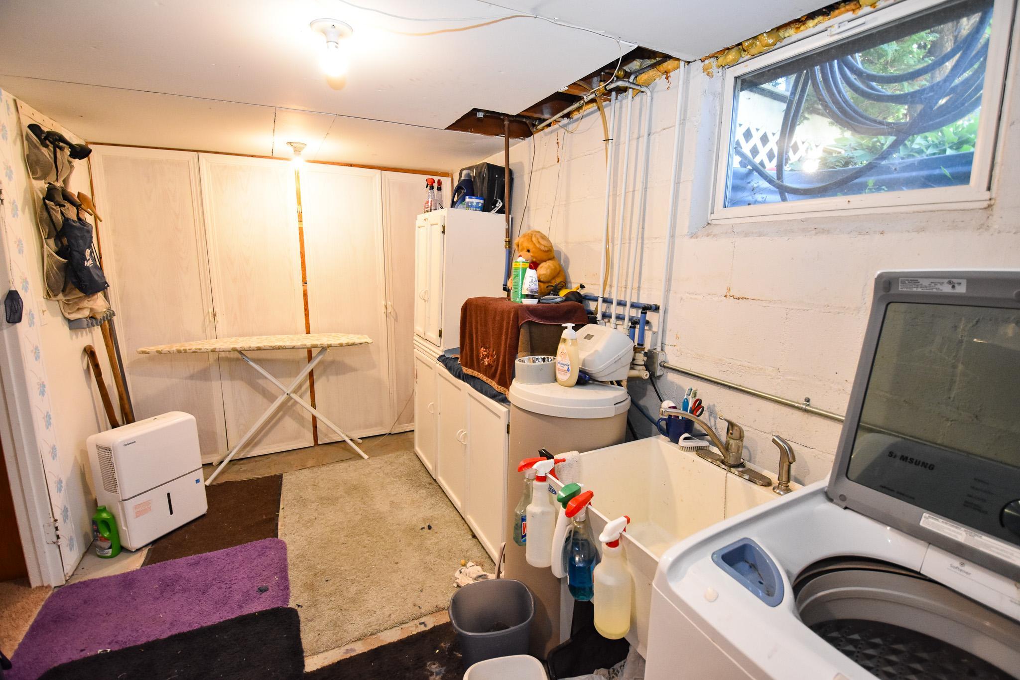 1951 single family home for sale at 1630 11 Avenue S in Fargo, ND — 4 bed, 3 bath (photo 24 of 29)