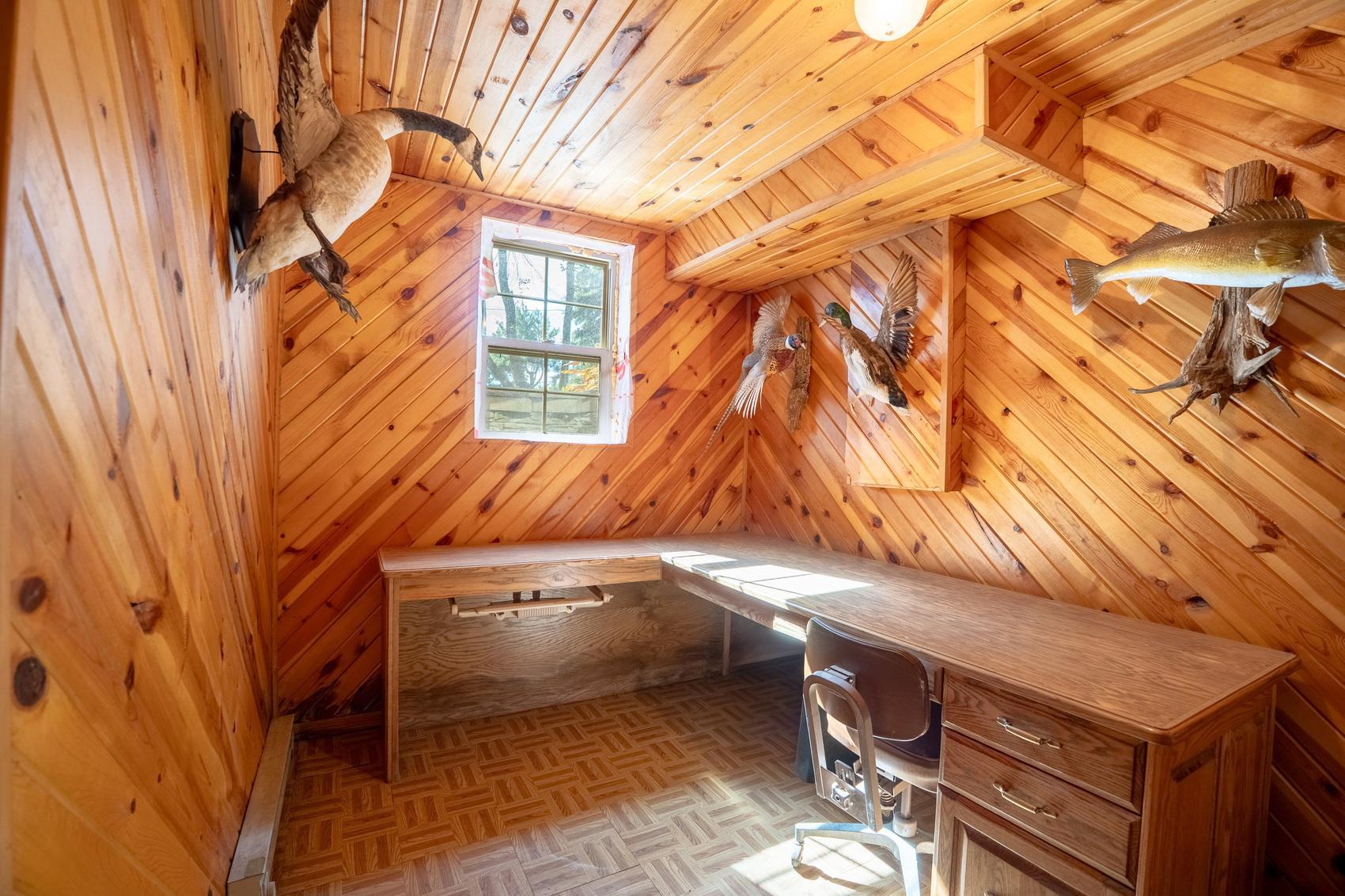 1979 single family home for sale at 3235 Lake Andrew Road SW in Alexandria, MN — 3 bed, 2 bath (photo 20 of 32)