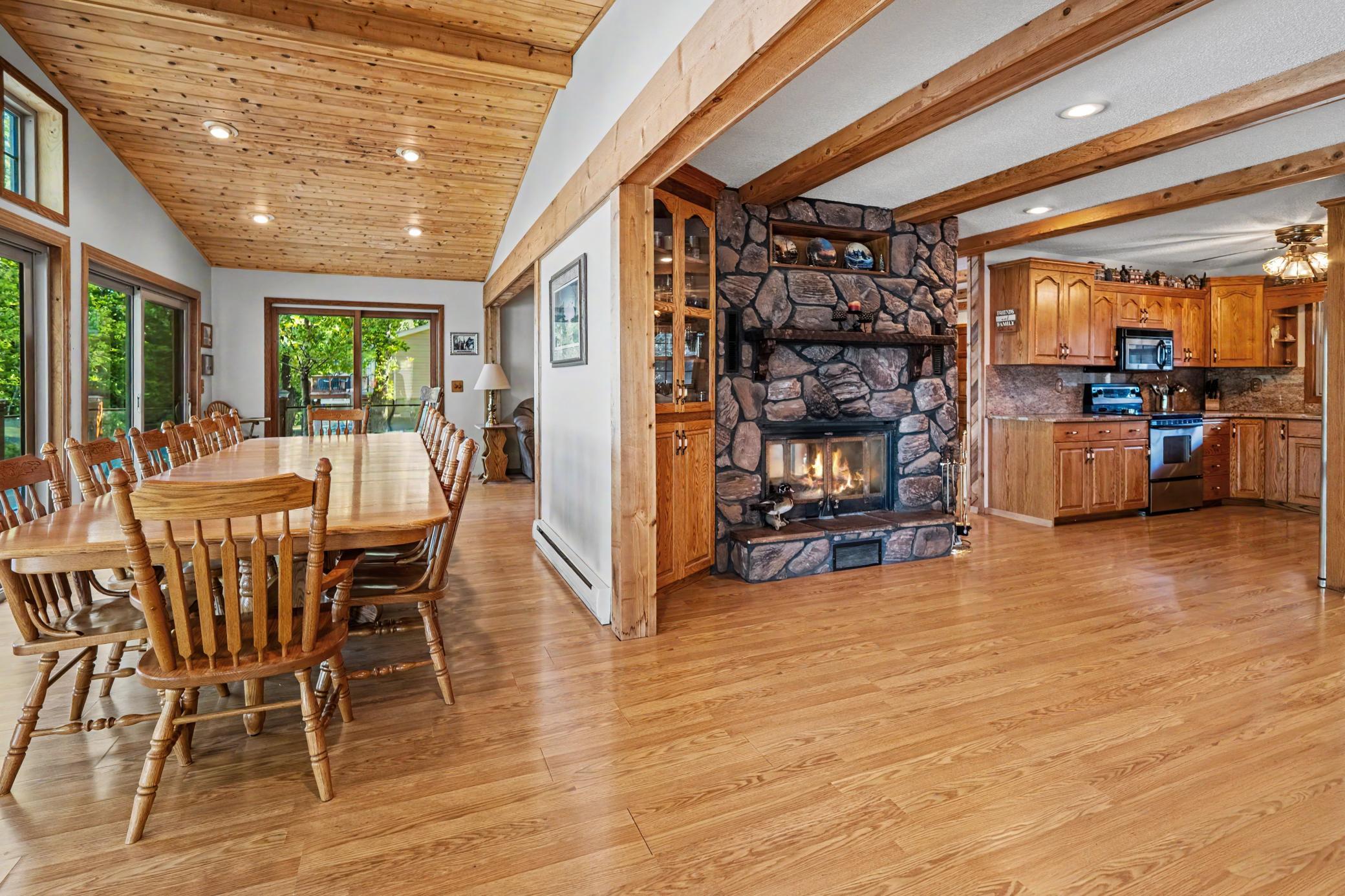 1979 single family home for sale at 3235 Lake Andrew Road SW in Alexandria, MN — 3 bed, 2 bath (photo 8 of 32)