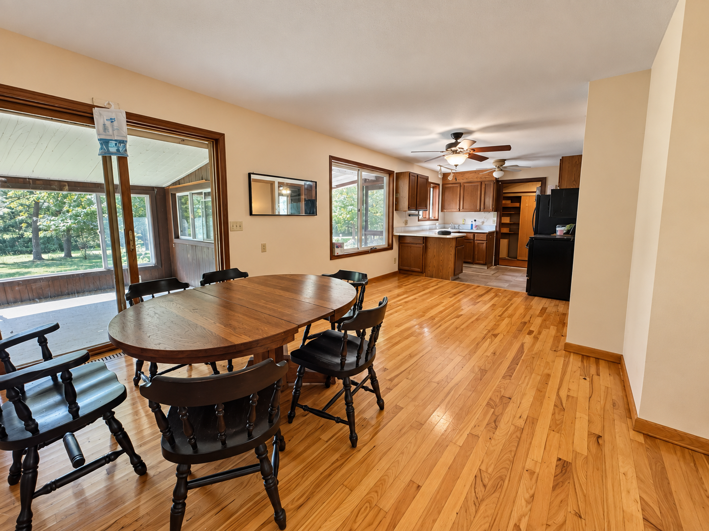 1979 single family home for sale at 27123 Timber Hills Lane in Battle Lake, MN — 2 bed, 2 bath (photo 8 of 10)