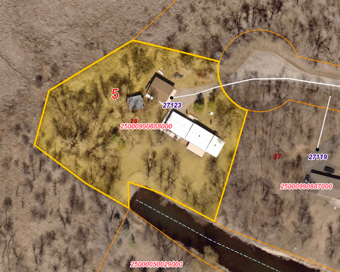 1979 single family home for sale at 27123 Timber Hills Lane in Battle Lake, MN — 2 bed, 2 bath (photo 10 of 10)