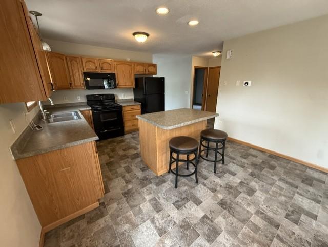 2003 single family home for sale at 130 12th Street N in Breckenridge, MN — 4 bed, 2 bath (photo 10 of 27)