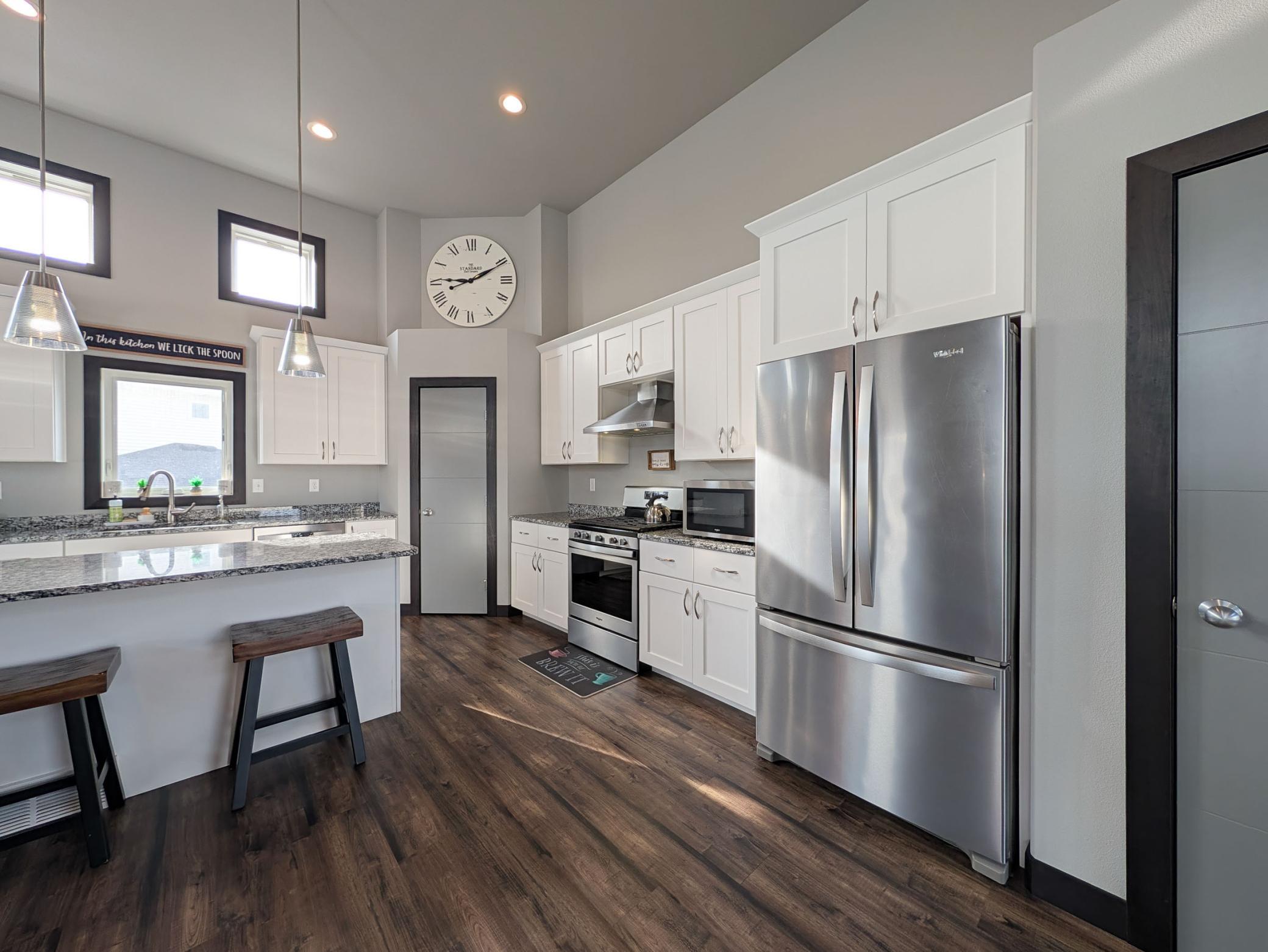 2018 single family home for sale at 818 ALBERT Drive W in West Fargo, ND — 4 bed, 3 bath (photo 18 of 59)