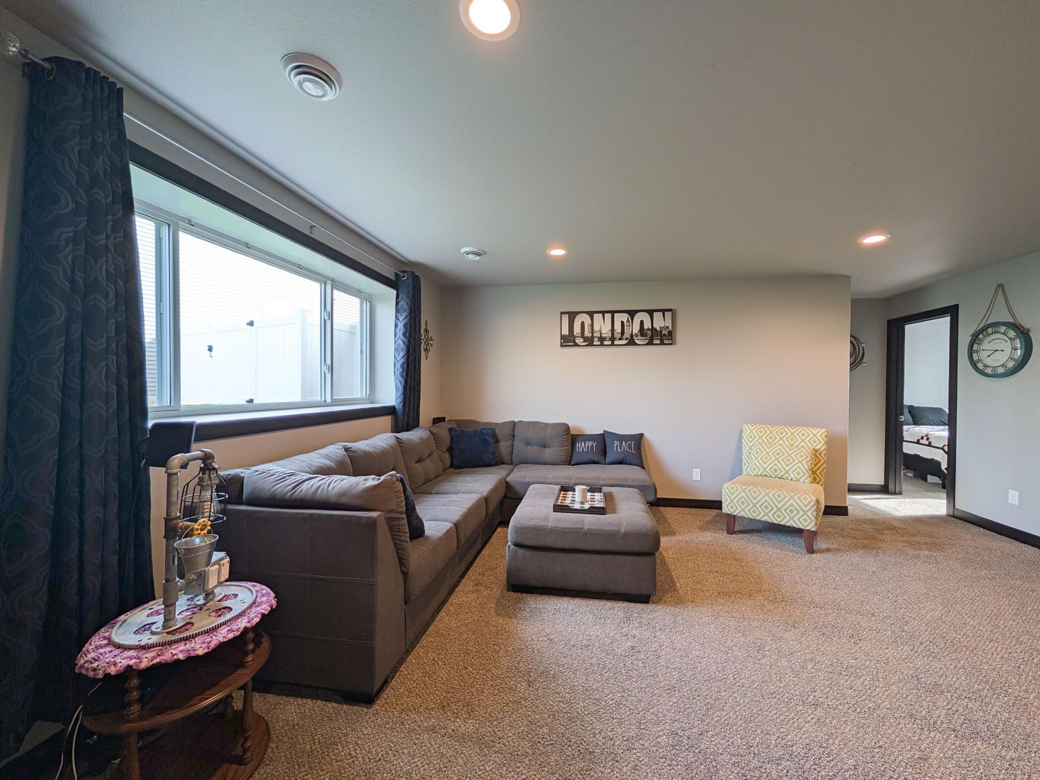 2018 single family home for sale at 818 ALBERT Drive W in West Fargo, ND — 4 bed, 3 bath (photo 48 of 59)