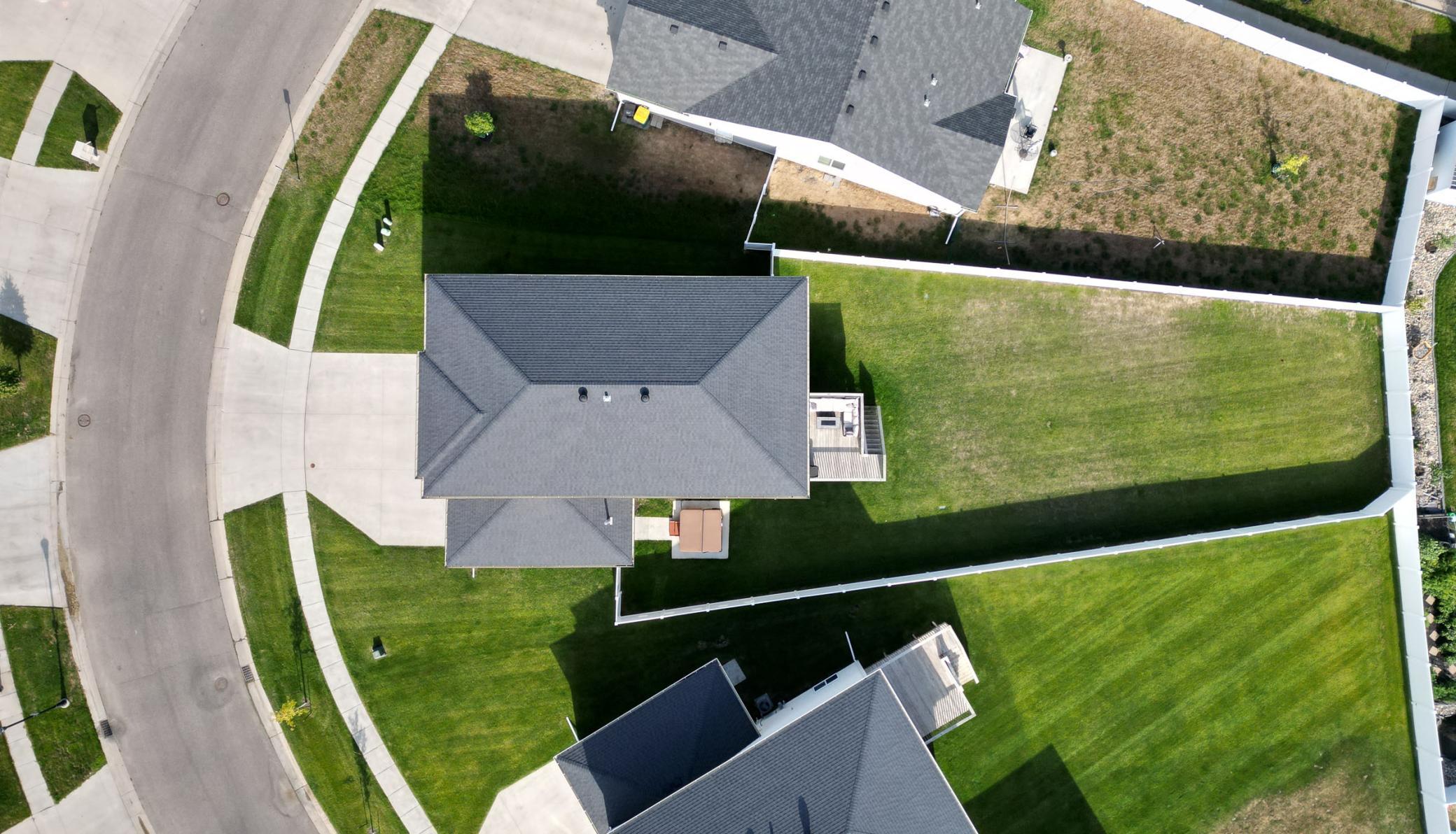 2018 single family home for sale at 818 ALBERT Drive W in West Fargo, ND — 4 bed, 3 bath (photo 6 of 59)