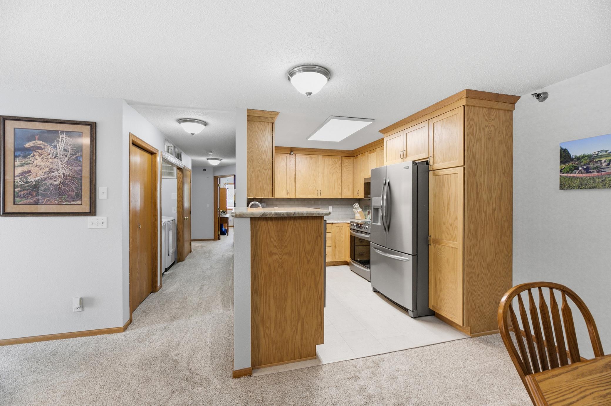 1992 condo for sale at 3201 14th Street S, Unit 203 in Moorhead, MN — 2 bed, 2 bath (photo 13 of 36)