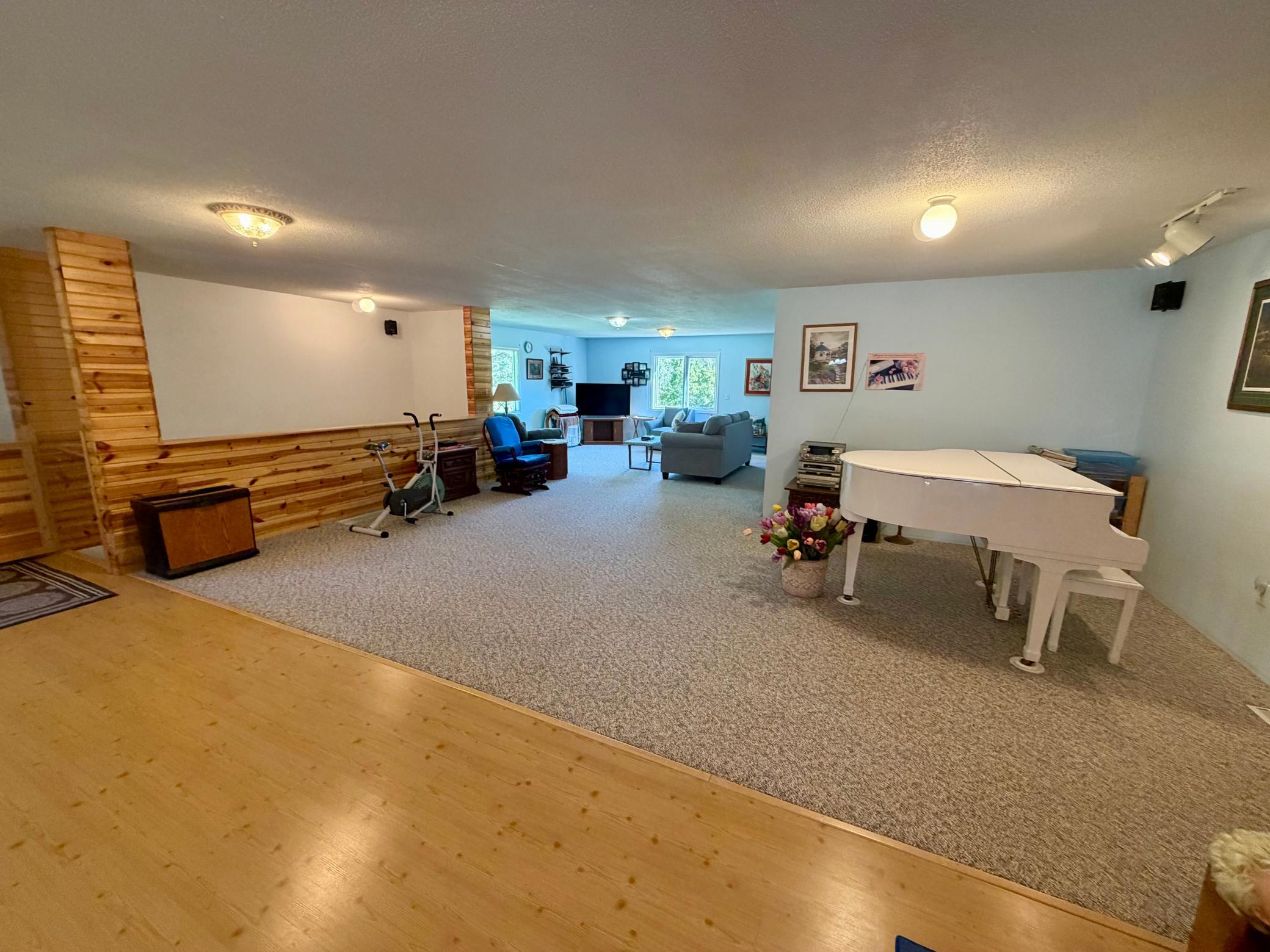 2003 single family home for sale at 14255 County Highway 11 in Audubon, MN — 3 bed, 3 bath (photo 2 of 47)