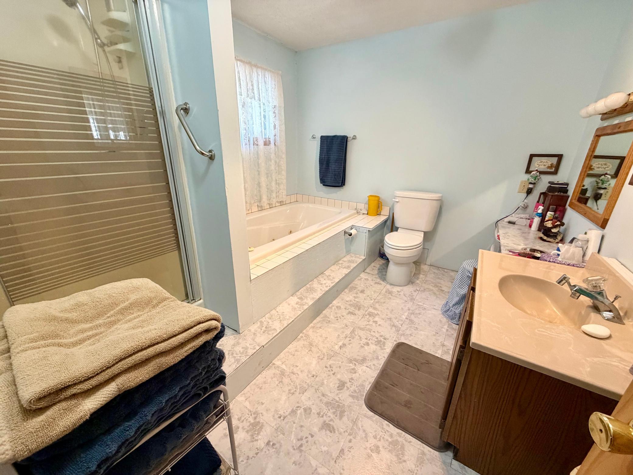 2003 single family home for sale at 14255 County Highway 11 in Audubon, MN — 3 bed, 3 bath (photo 15 of 47)