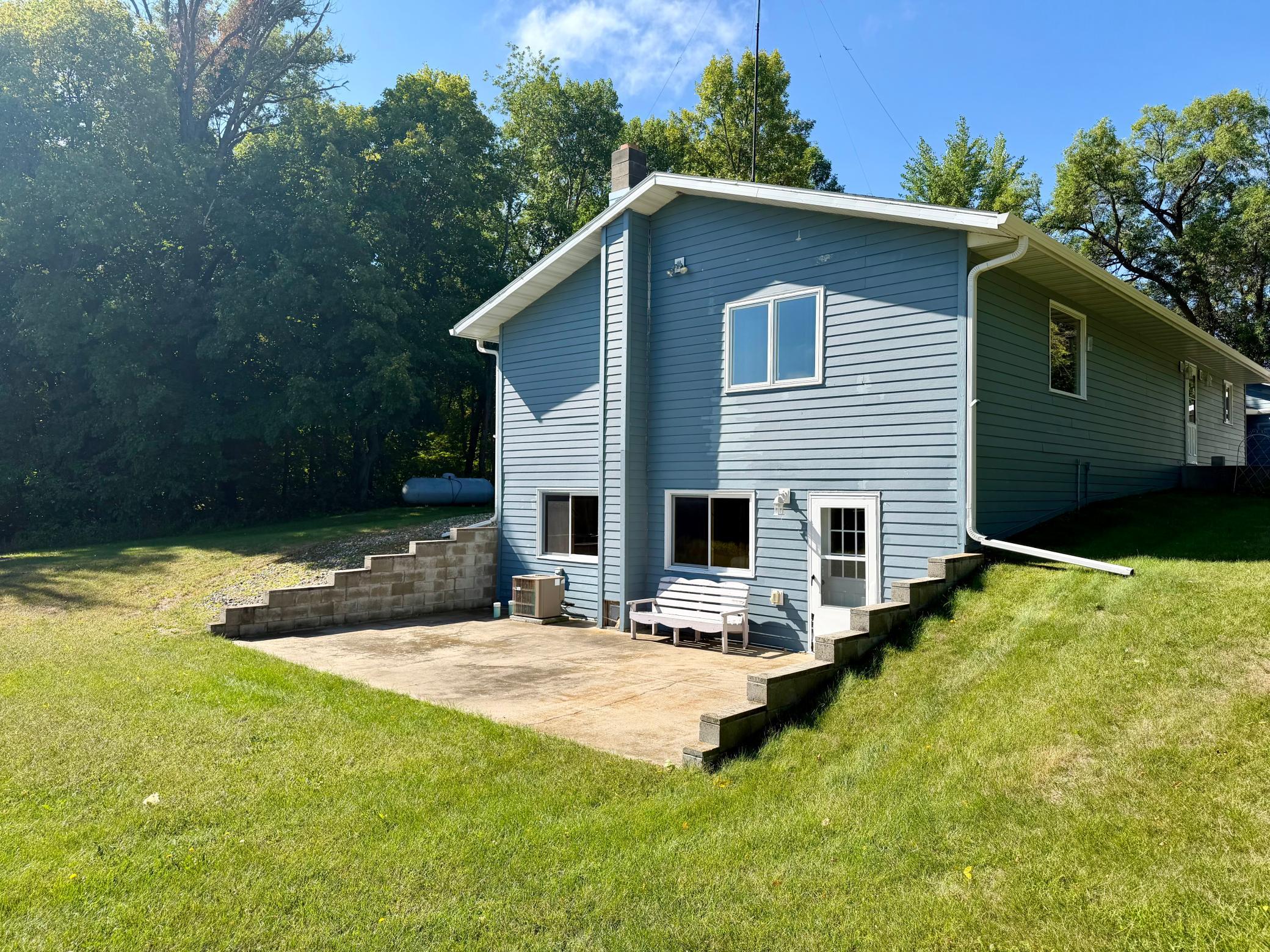 2003 single family home for sale at 14255 County Highway 11 in Audubon, MN — 3 bed, 3 bath (photo 44 of 47)