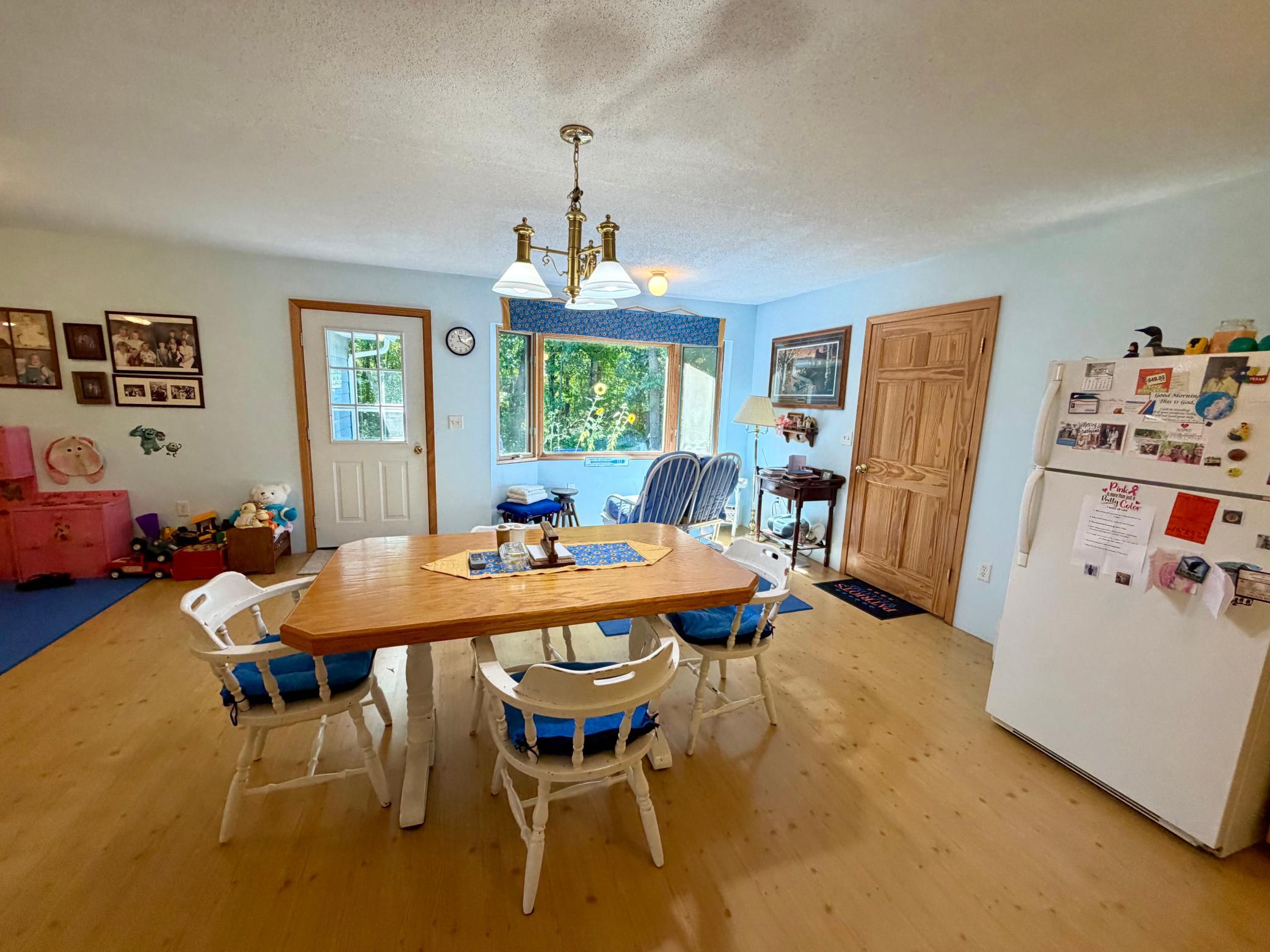 2003 single family home for sale at 14255 County Highway 11 in Audubon, MN — 3 bed, 3 bath (photo 6 of 47)
