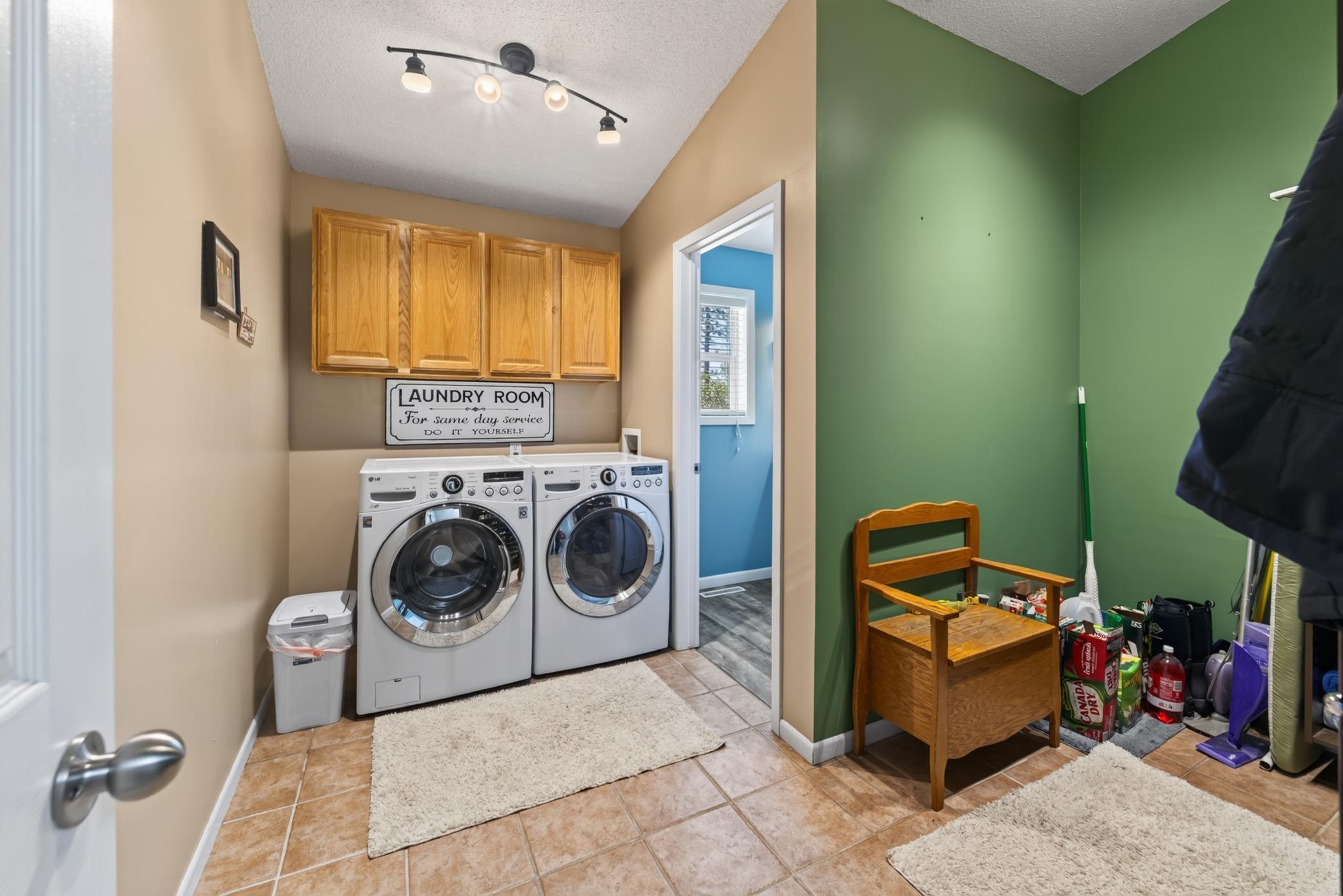 2001 single family home for sale at 2122 Harrison Court SW in Bemidji, MN — 3 bed, 3 bath (photo 14 of 34)