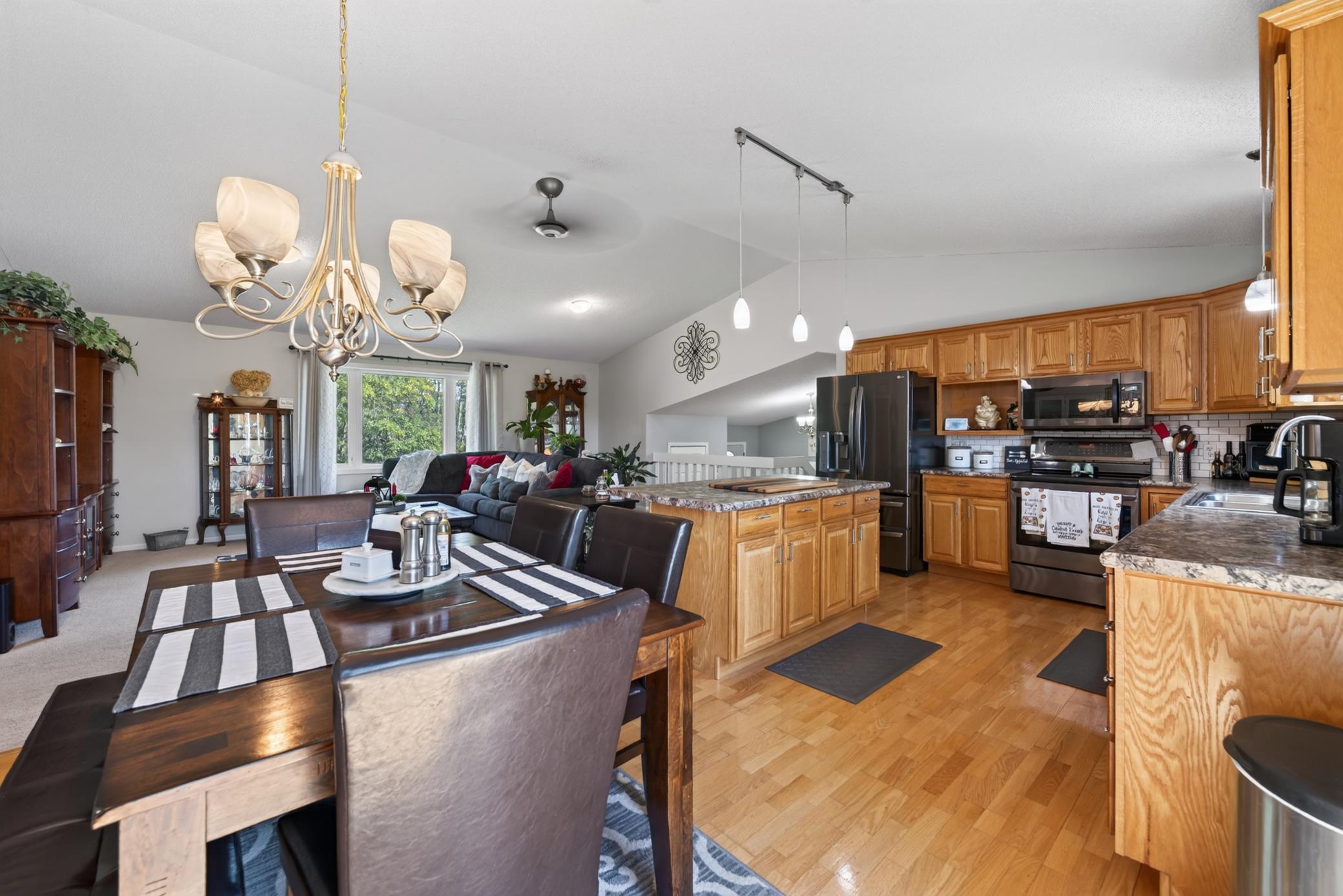 2001 single family home for sale at 2122 Harrison Court SW in Bemidji, MN — 3 bed, 3 bath (photo 20 of 34)