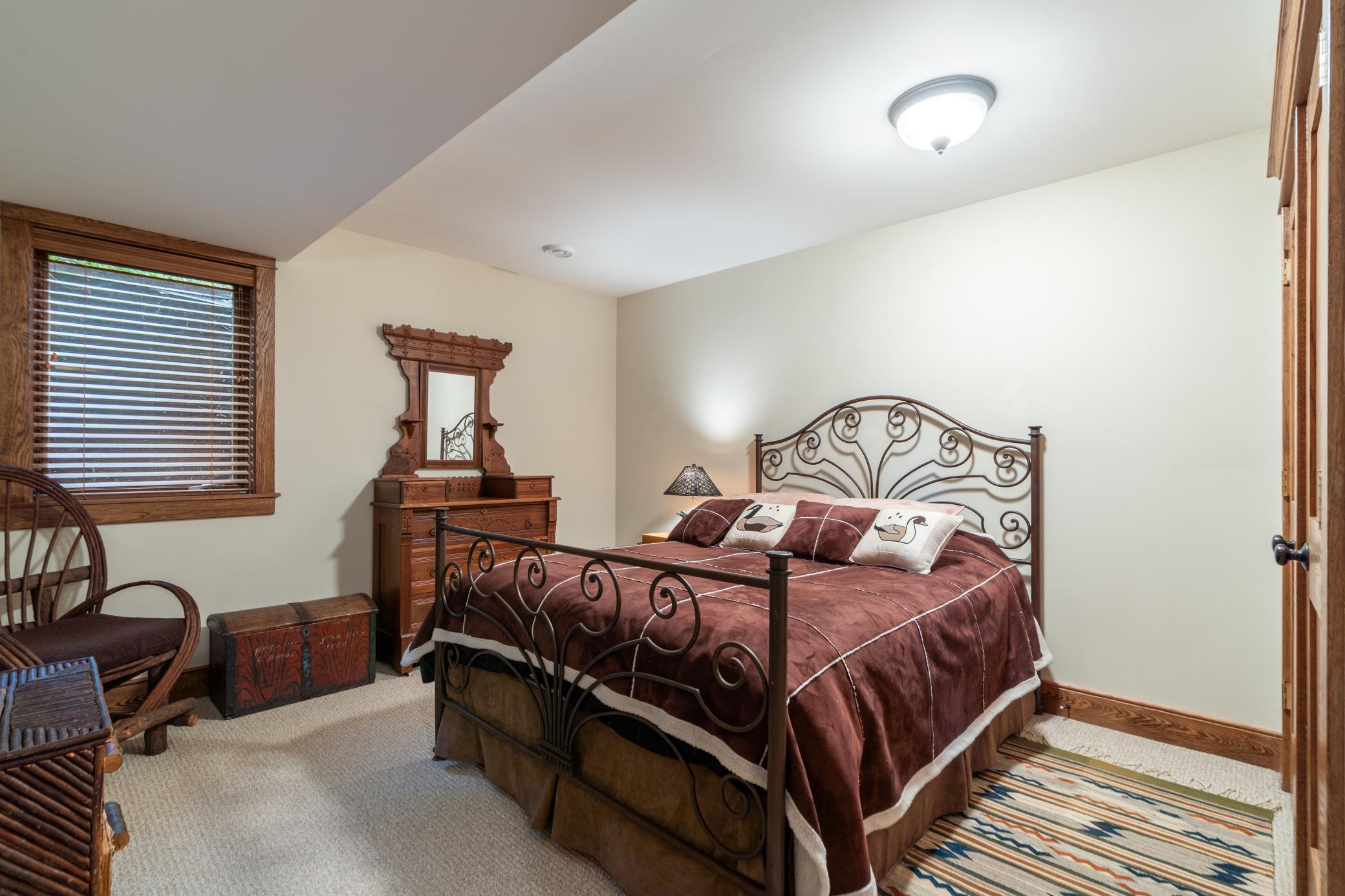 2005 single family home for sale at 12150 Pinedale Street in Crosslake, MN — 4 bed, 4 bath (photo 29 of 64)