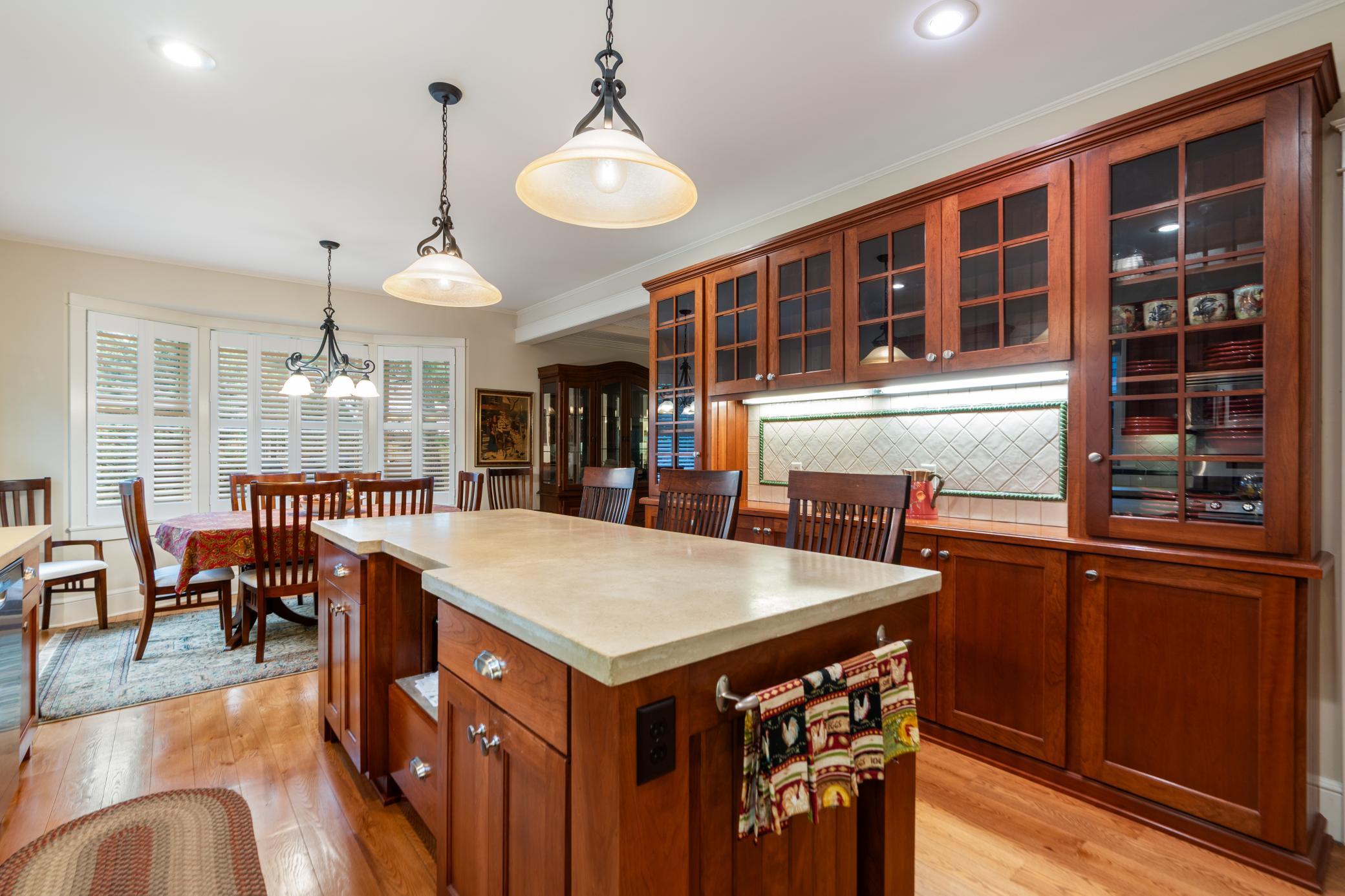 2005 single family home for sale at 12150 Pinedale Street in Crosslake, MN — 4 bed, 4 bath (photo 8 of 64)