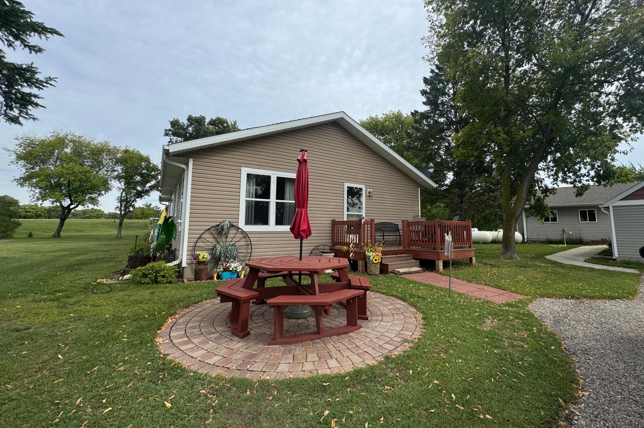 2014 single family home for sale at 25557 County Highway 22 in Detroit Lakes, MN — 3 bed, 2 bath (photo 2 of 9)