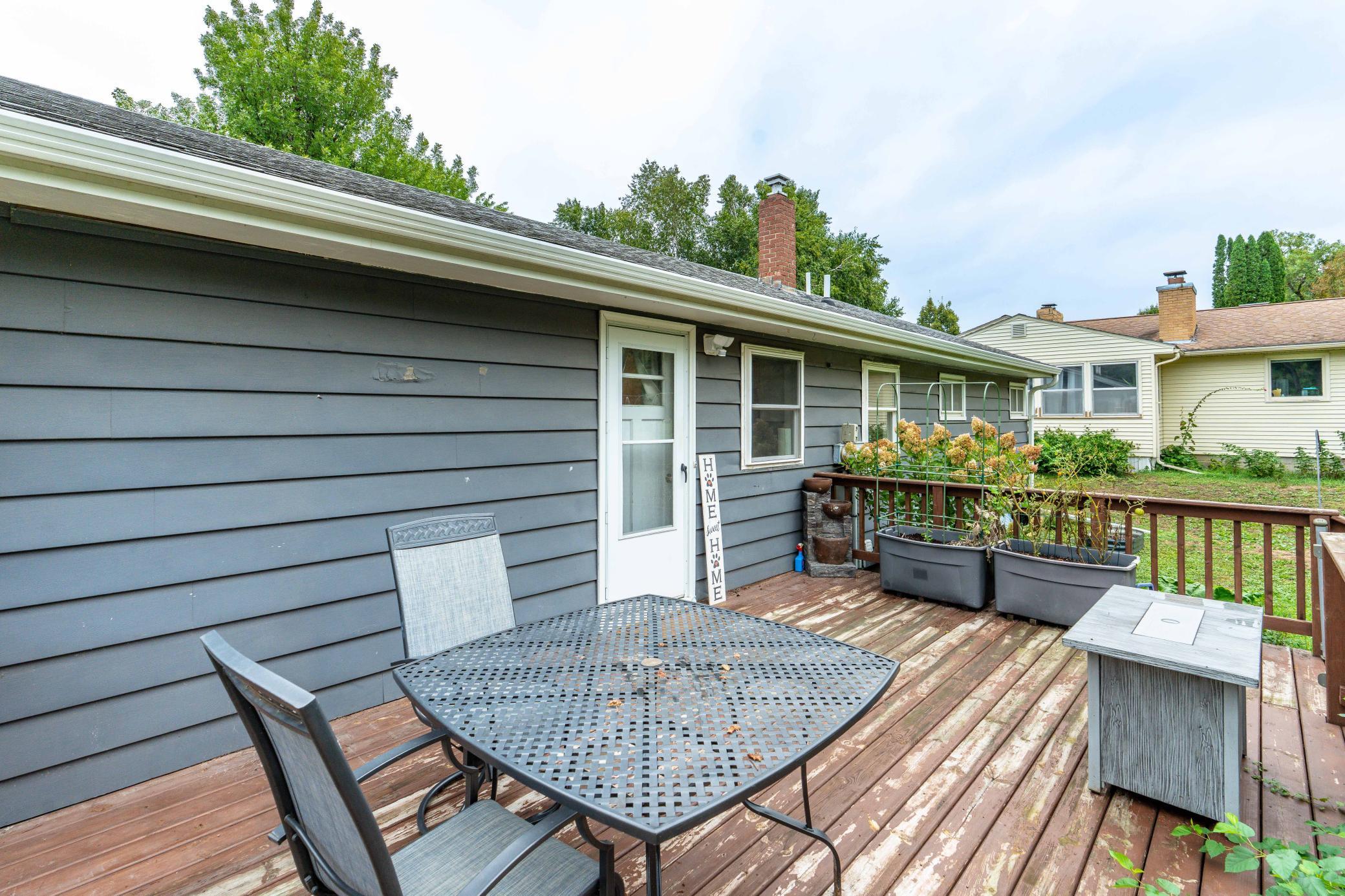 1955 single family home for sale at 416 E Saint Charles Avenue in Fergus Falls, MN — 3 bed, 2 bath (photo 13 of 71)
