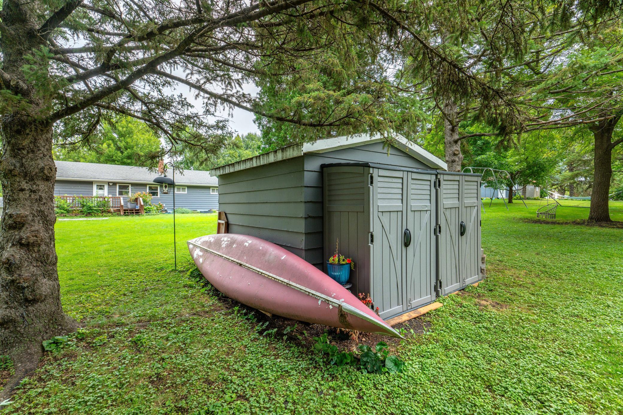 1955 single family home for sale at 416 E Saint Charles Avenue in Fergus Falls, MN — 3 bed, 2 bath (photo 19 of 71)