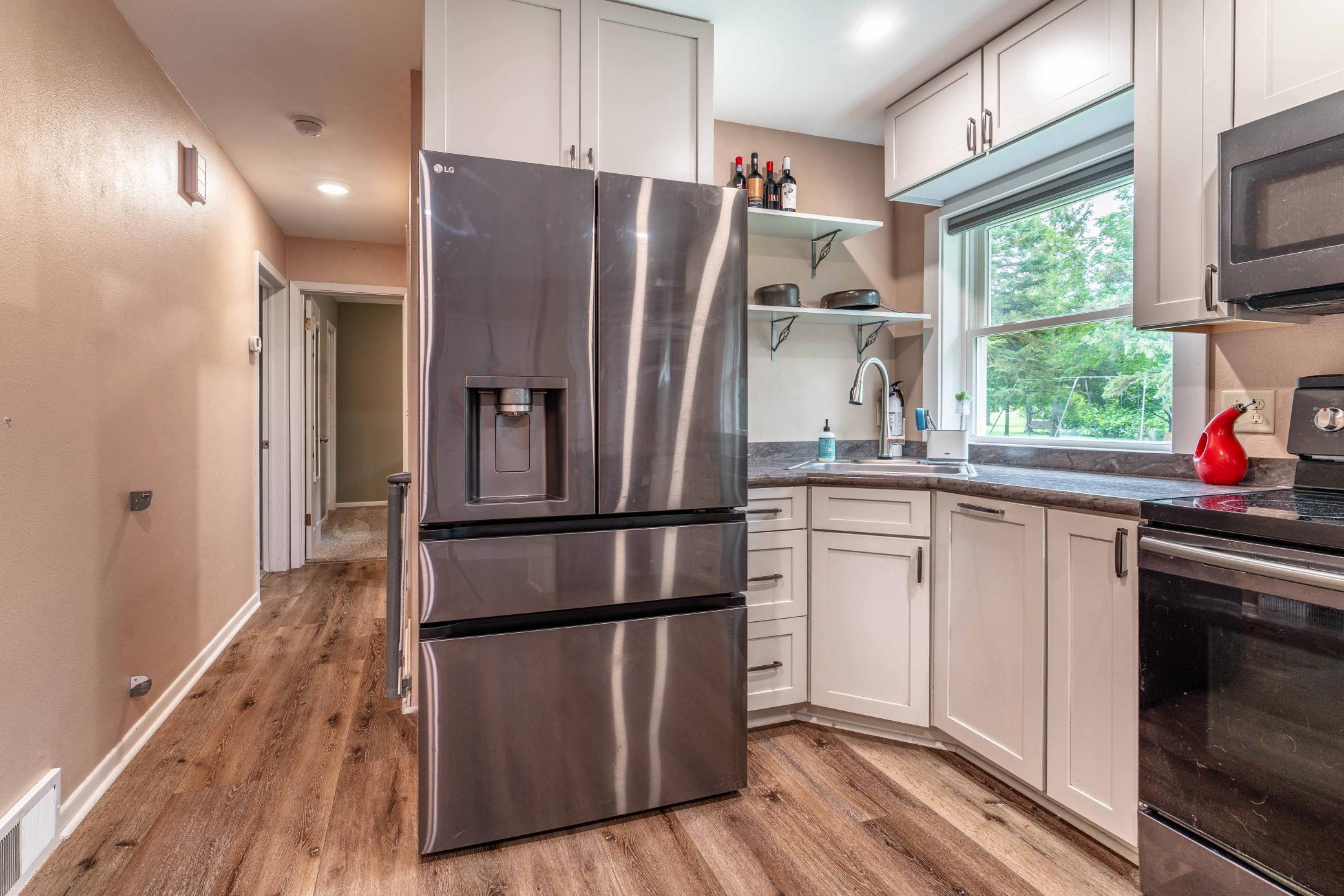 1955 single family home for sale at 416 E Saint Charles Avenue in Fergus Falls, MN — 3 bed, 2 bath (photo 31 of 71)