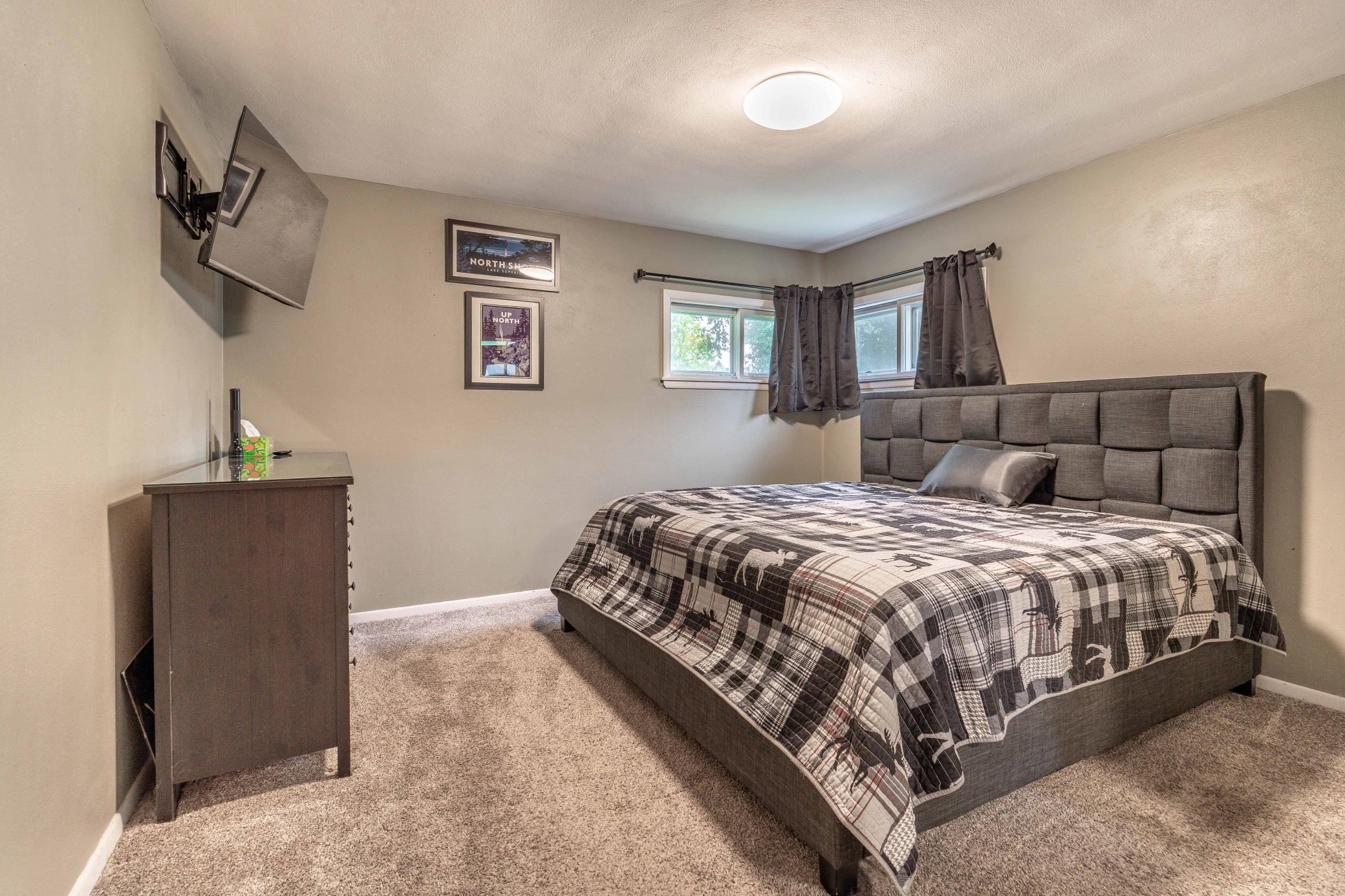 1955 single family home for sale at 416 E Saint Charles Avenue in Fergus Falls, MN — 3 bed, 2 bath (photo 40 of 71)