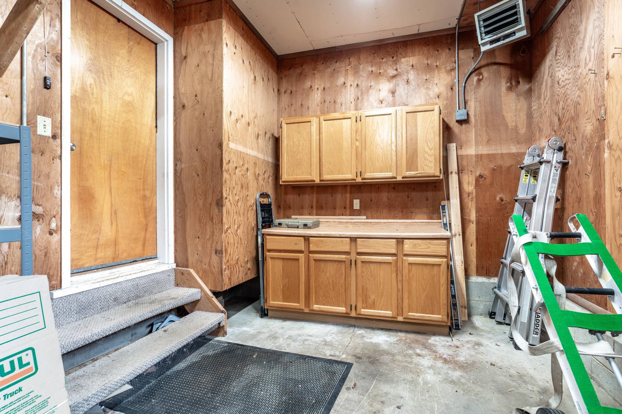 1955 single family home for sale at 416 E Saint Charles Avenue in Fergus Falls, MN — 3 bed, 2 bath (photo 55 of 71)