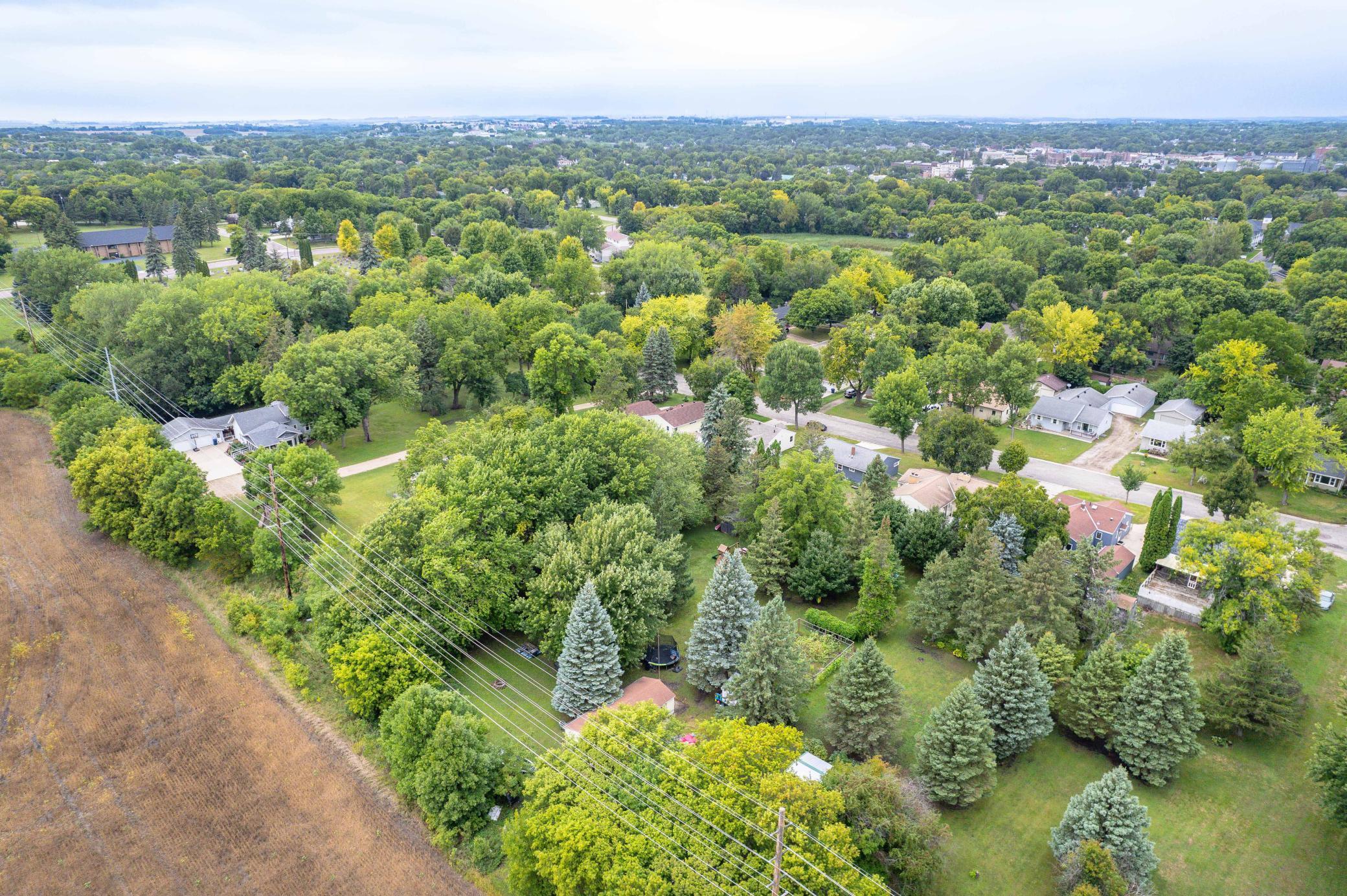 1955 single family home for sale at 416 E Saint Charles Avenue in Fergus Falls, MN — 3 bed, 2 bath (photo 63 of 71)