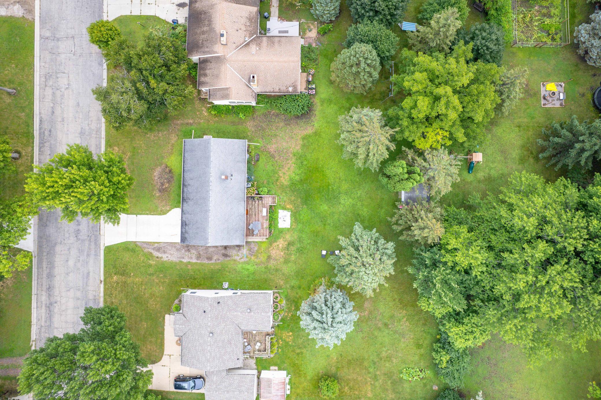 1955 single family home for sale at 416 E Saint Charles Avenue in Fergus Falls, MN — 3 bed, 2 bath (photo 71 of 71)