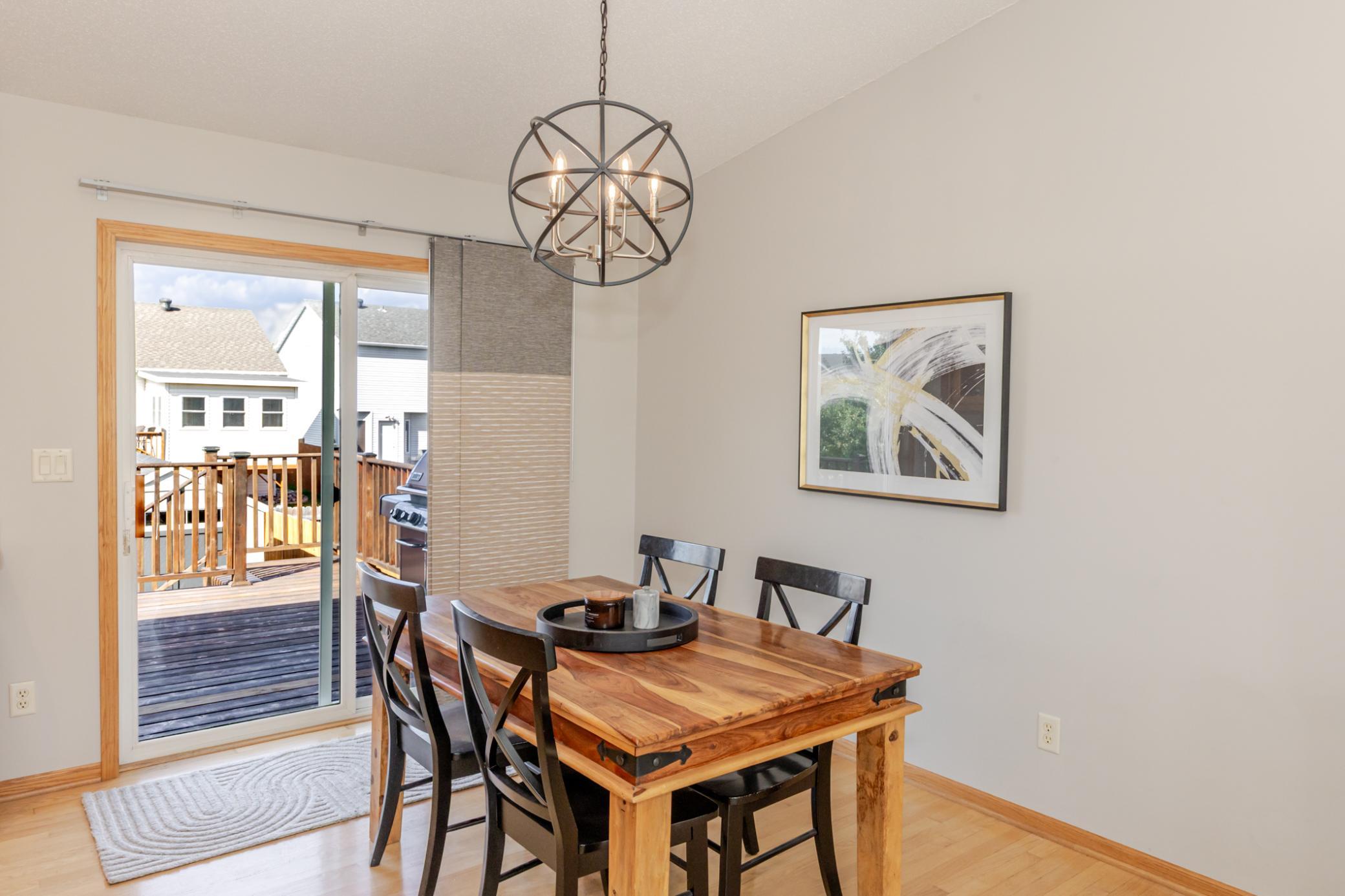 2005 single family home for sale at 802 18th Avenue W in West Fargo, ND — 4 bed, 2 bath (photo 18 of 48)