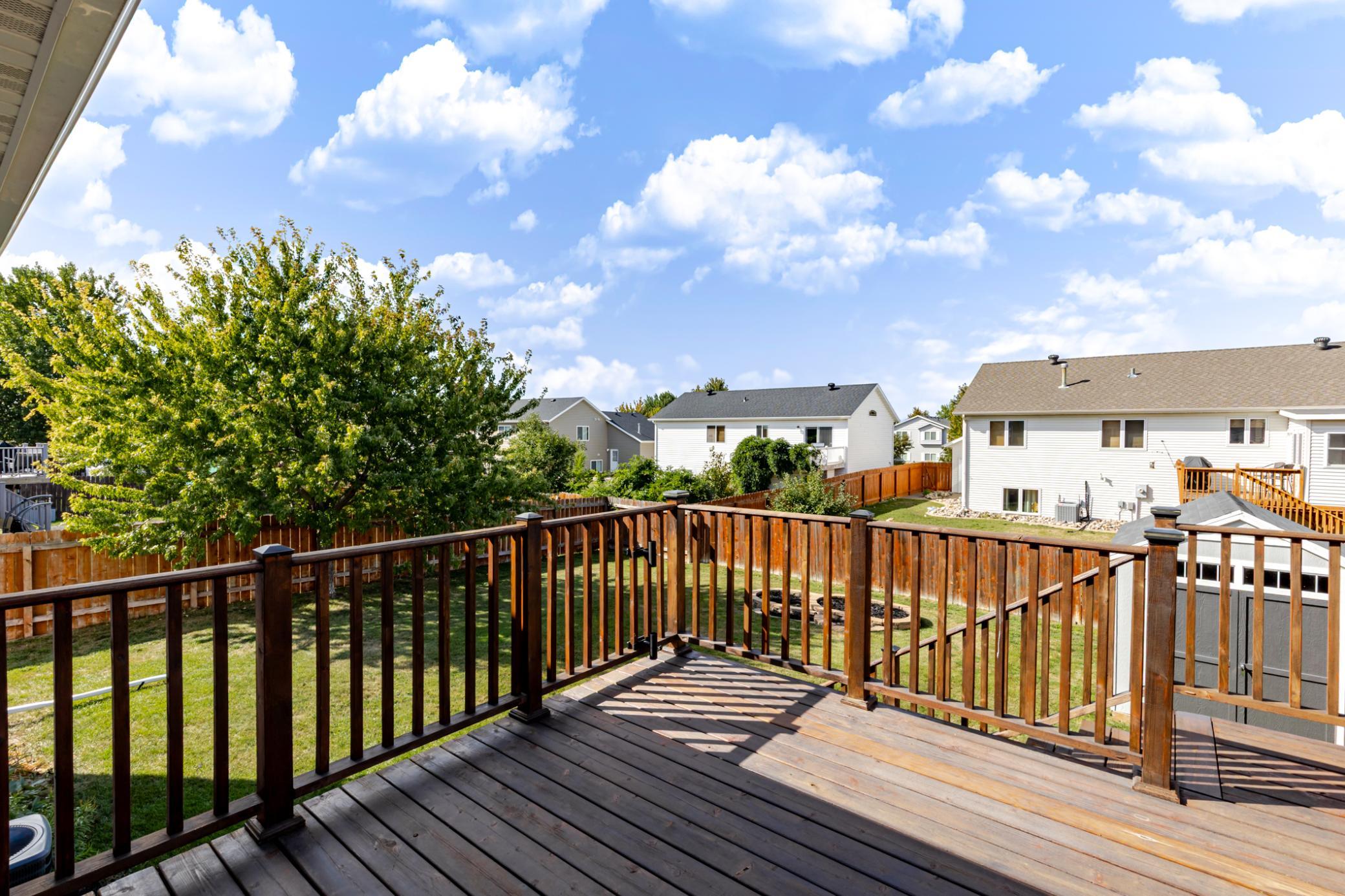 2005 single family home for sale at 802 18th Avenue W in West Fargo, ND — 4 bed, 2 bath (photo 41 of 48)