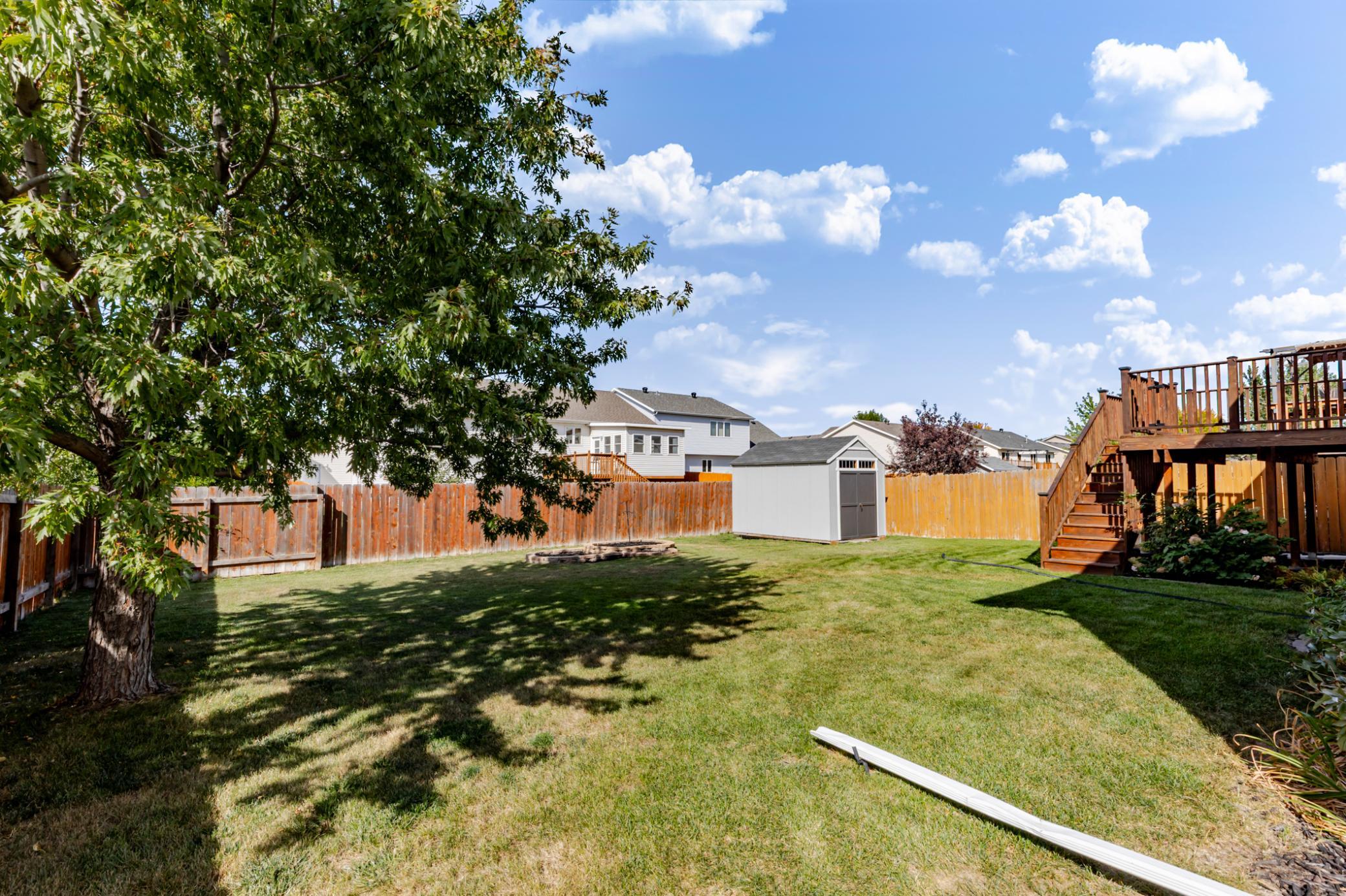 2005 single family home for sale at 802 18th Avenue W in West Fargo, ND — 4 bed, 2 bath (photo 45 of 48)