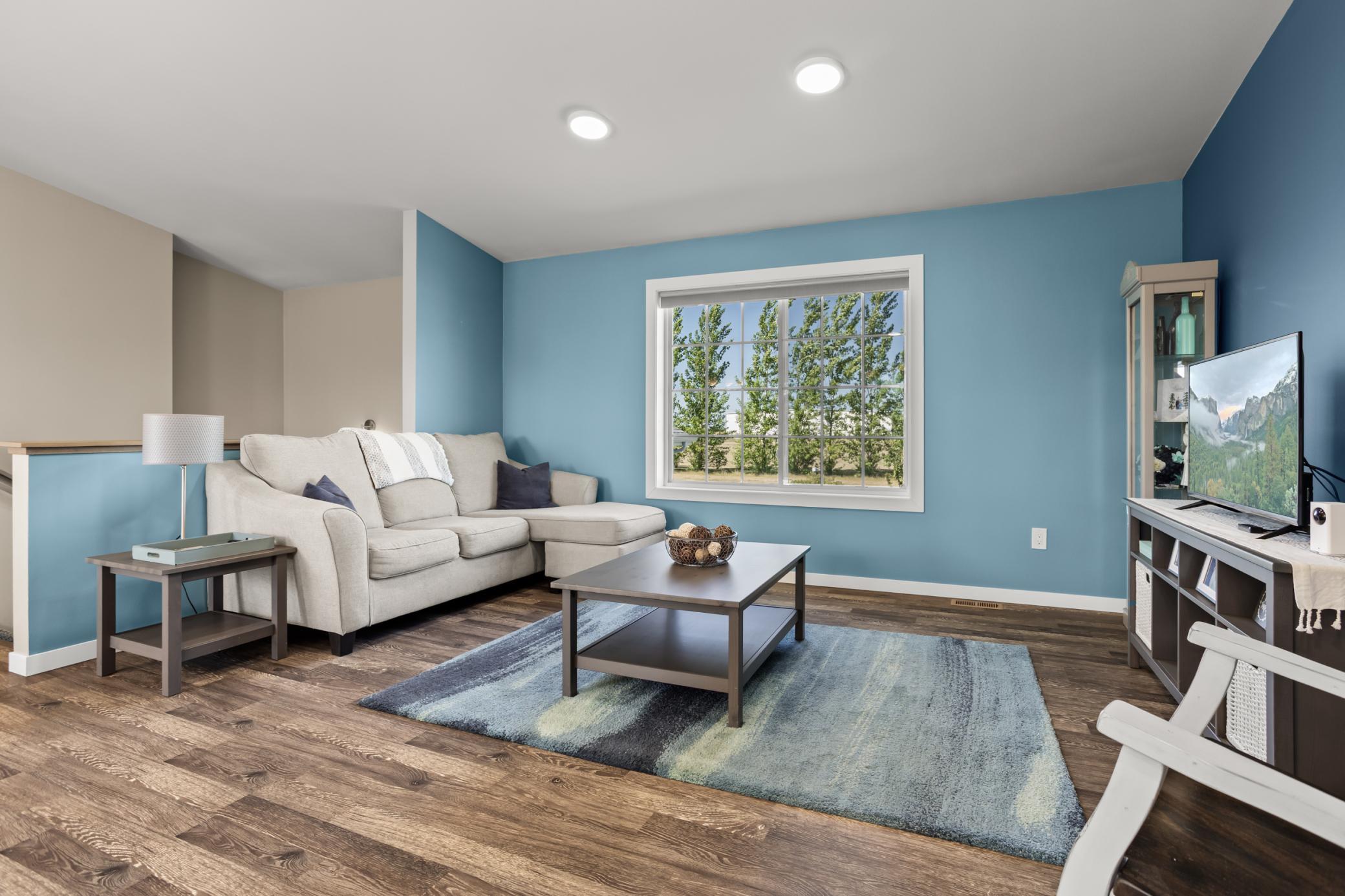 2017 single family home for sale at 252 4th Street in Gardner, ND — 4 bed, 3 bath (photo 14 of 39)