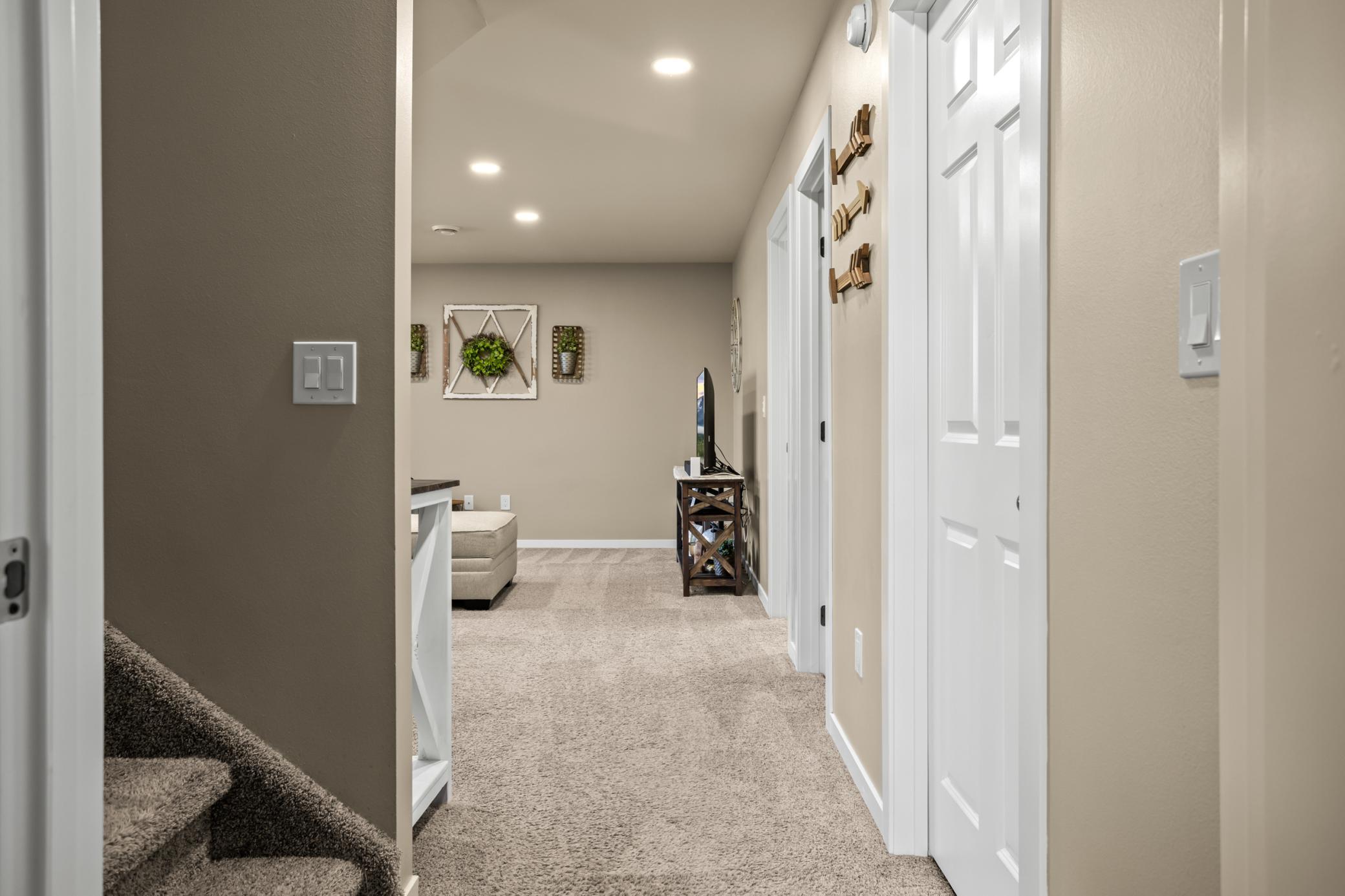 2017 single family home for sale at 252 4th Street in Gardner, ND — 4 bed, 3 bath (photo 19 of 39)