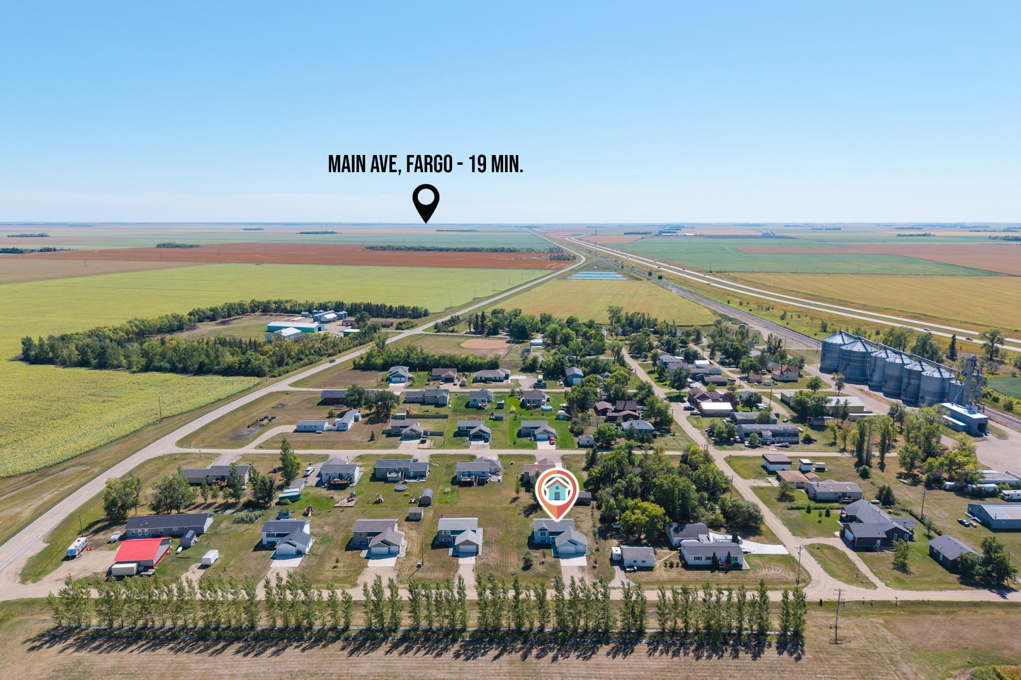 2017 single family home for sale at 252 4th Street in Gardner, ND — 4 bed, 3 bath (photo 37 of 39)