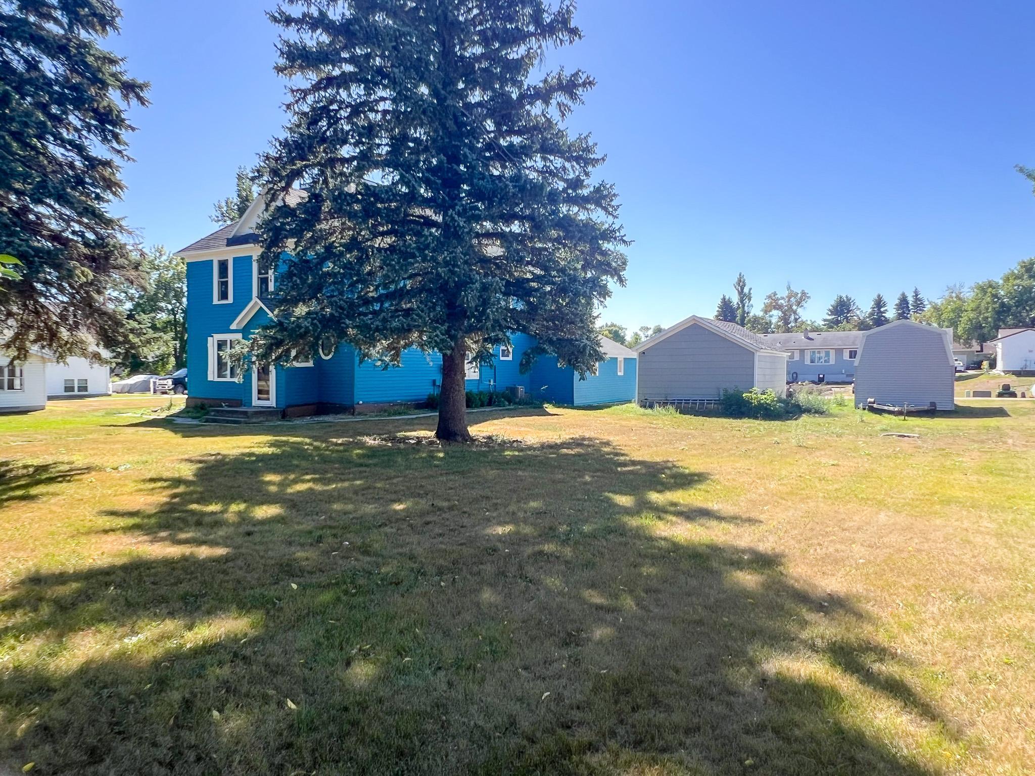 1900 single family home for sale at 506 Steele Avenue in Hope, ND — 3 bed, 2 bath (photo 48 of 49)