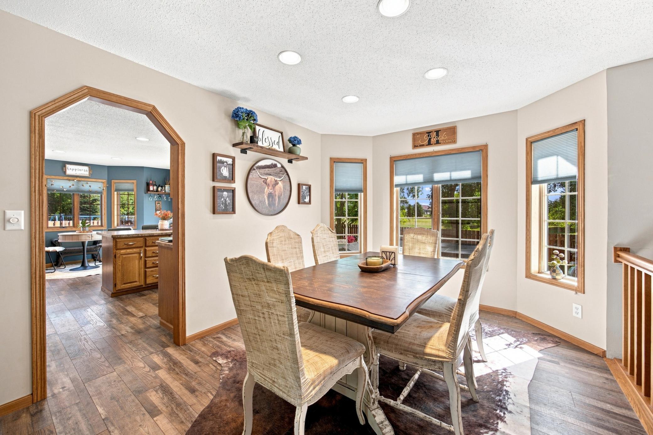 1990 single family home for sale at 1975 29th Street Circle S in Moorhead, MN — 4 bed, 4 bath (photo 13 of 55)