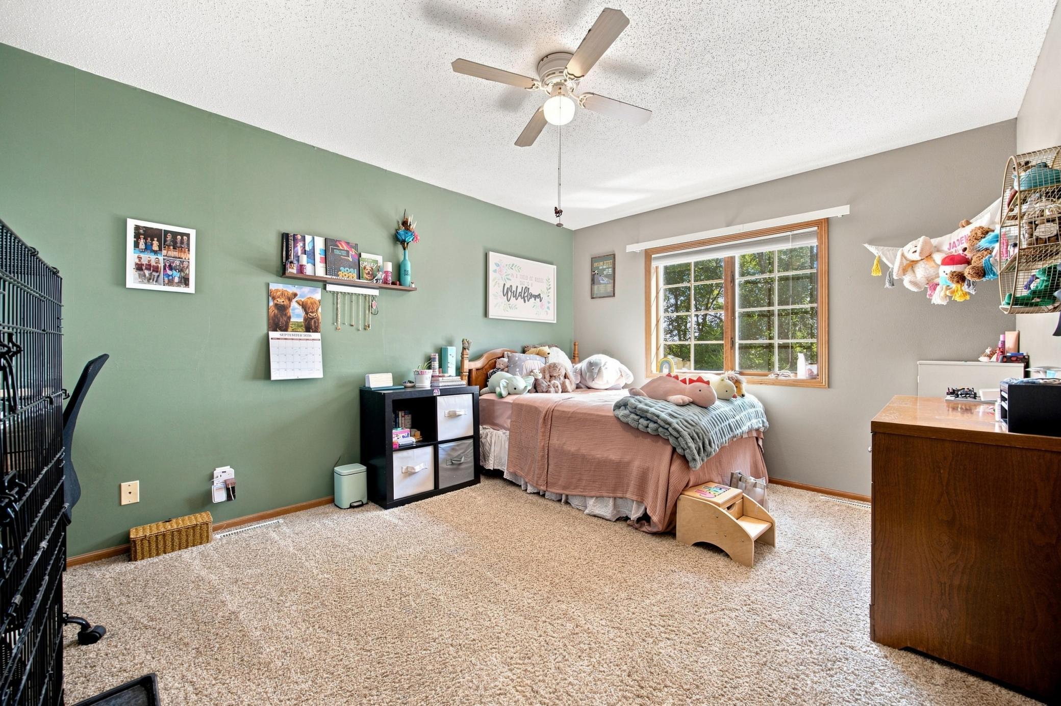 1990 single family home for sale at 1975 29th Street Circle S in Moorhead, MN — 4 bed, 4 bath (photo 22 of 55)