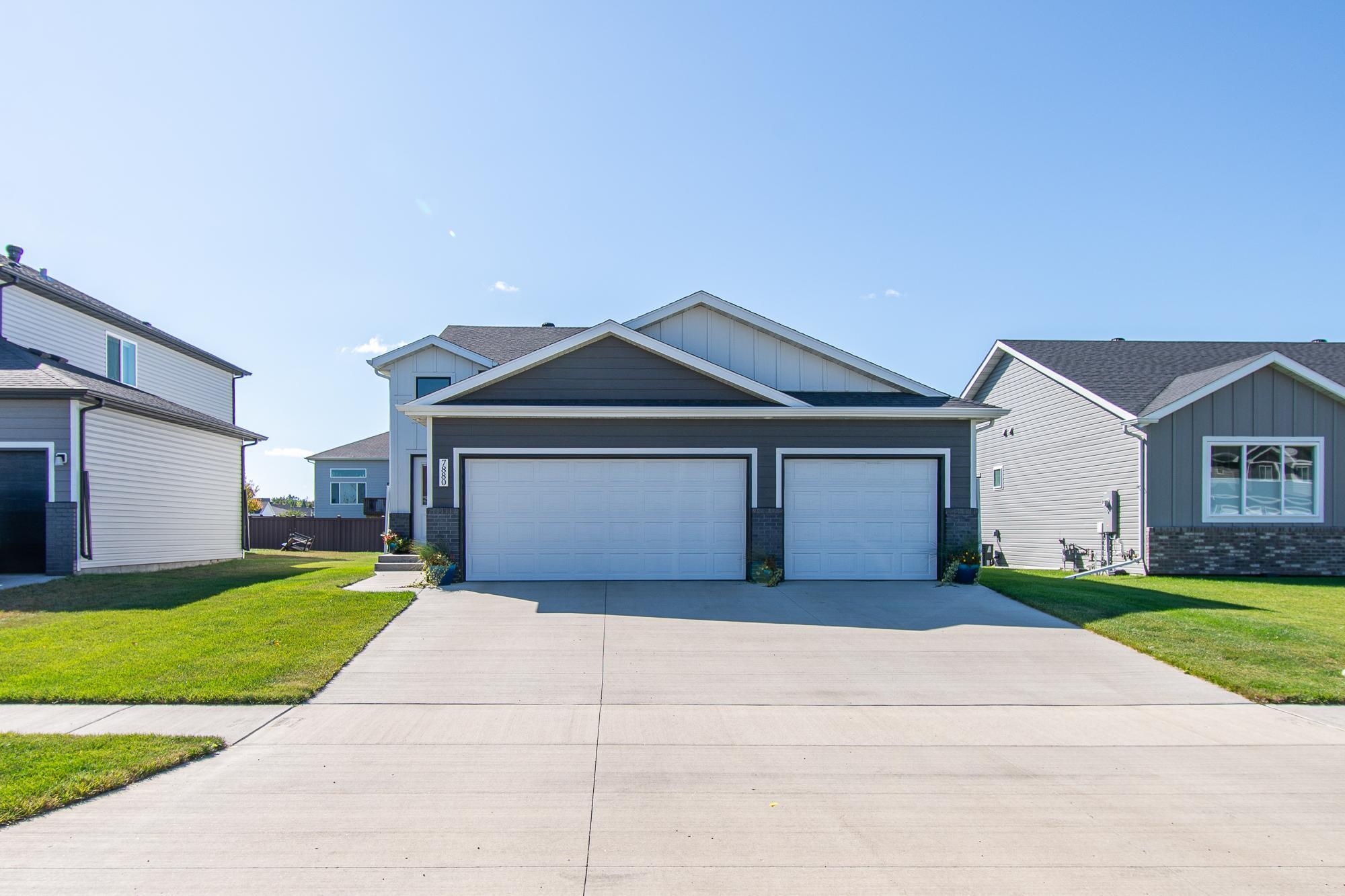 2021 single family home for sale at 7880 Lost River Road in Horace, ND — 4 bed, 3 bath (photo 38 of 46)