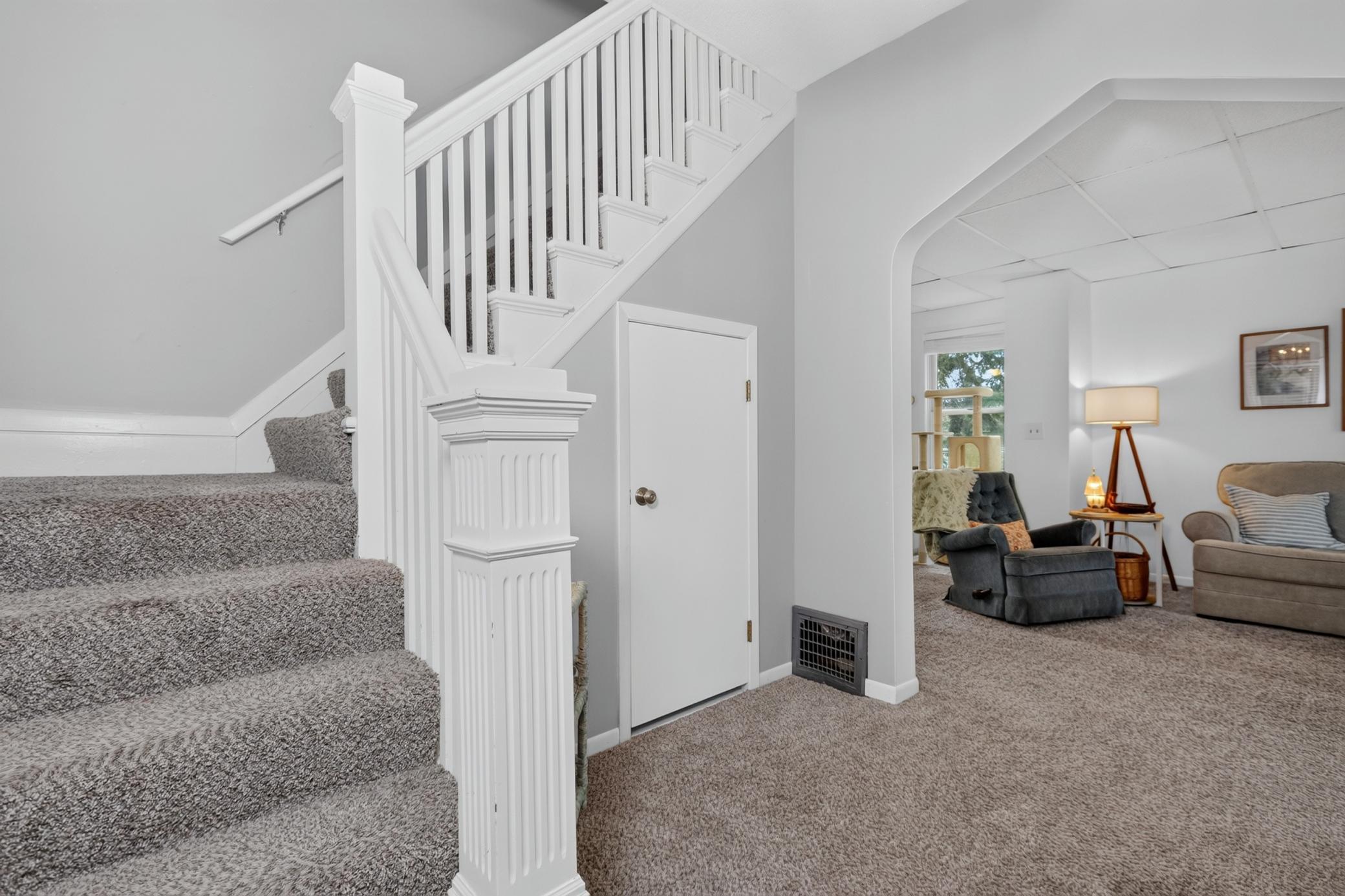 1905 single family home for sale at 204 Dudley Avenue in Coleraine, MN — 2 bed, 2 bath (photo 19 of 44)