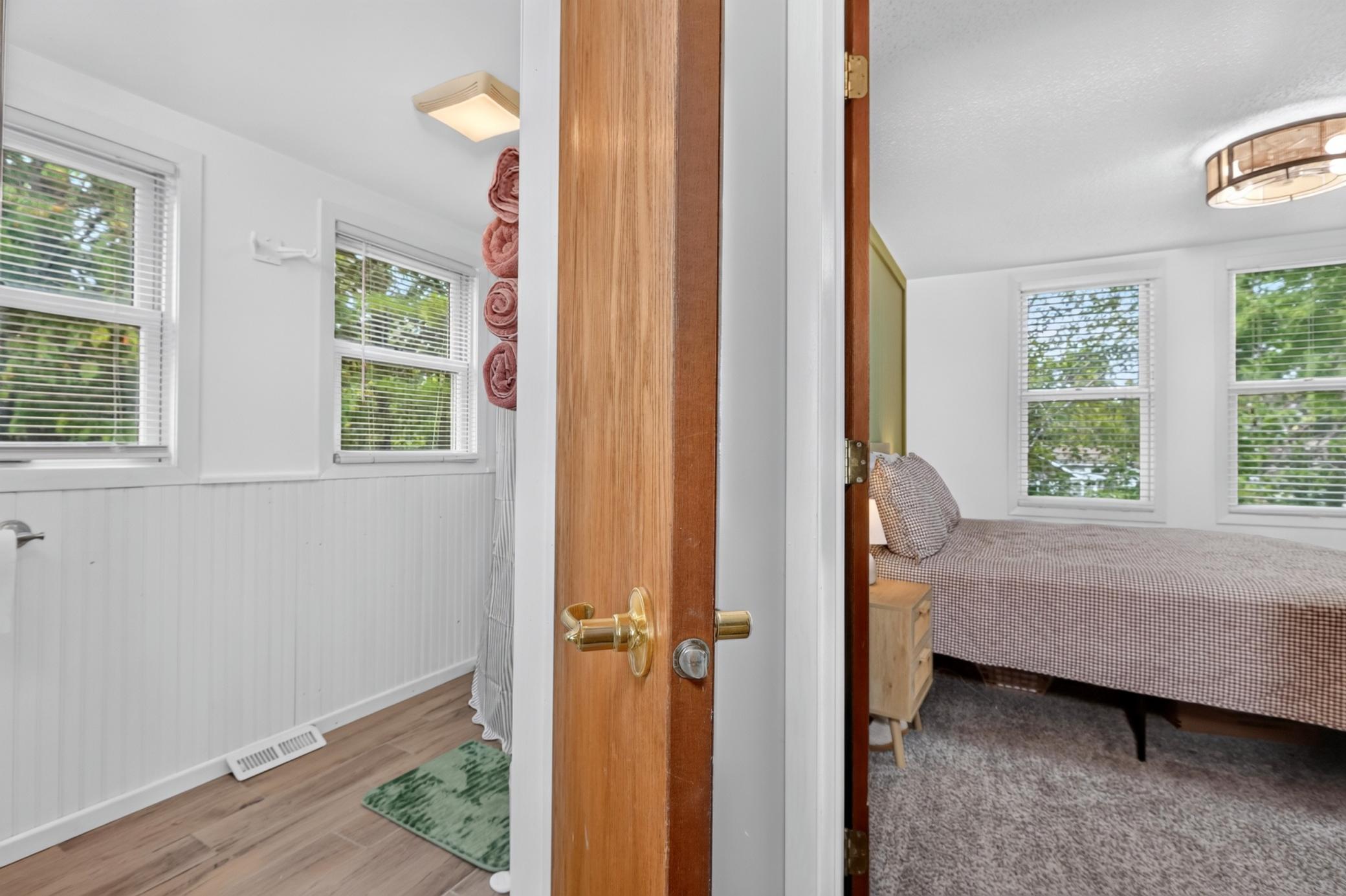 1905 single family home for sale at 204 Dudley Avenue in Coleraine, MN — 2 bed, 2 bath (photo 26 of 44)