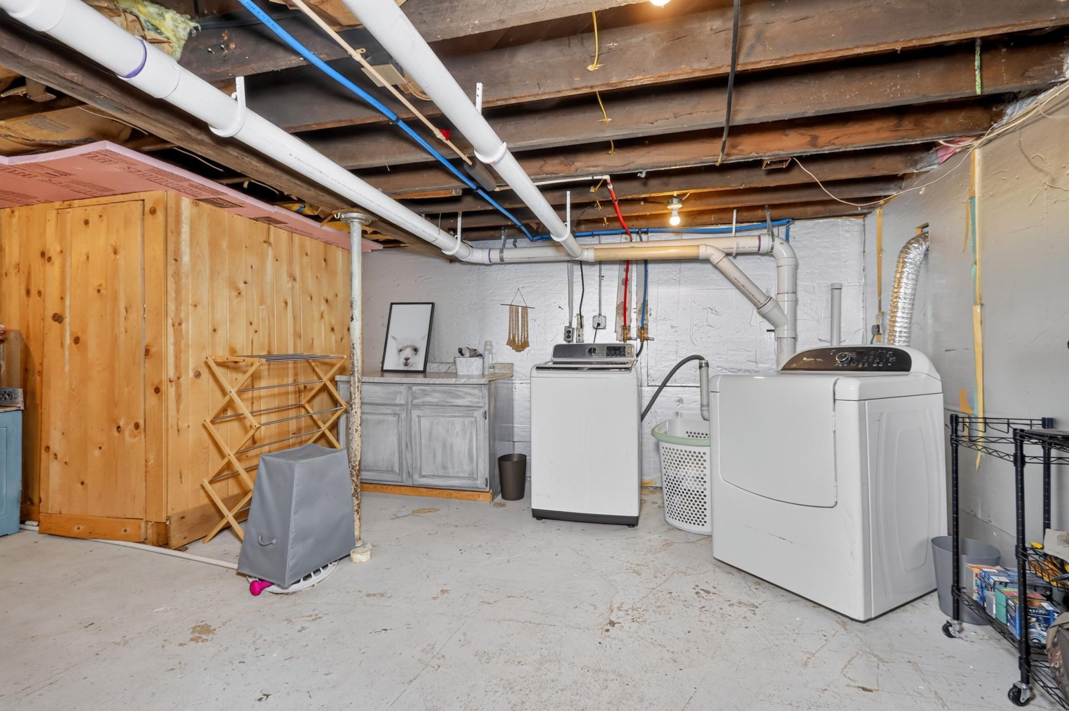 1905 single family home for sale at 204 Dudley Avenue in Coleraine, MN — 2 bed, 2 bath (photo 32 of 44)