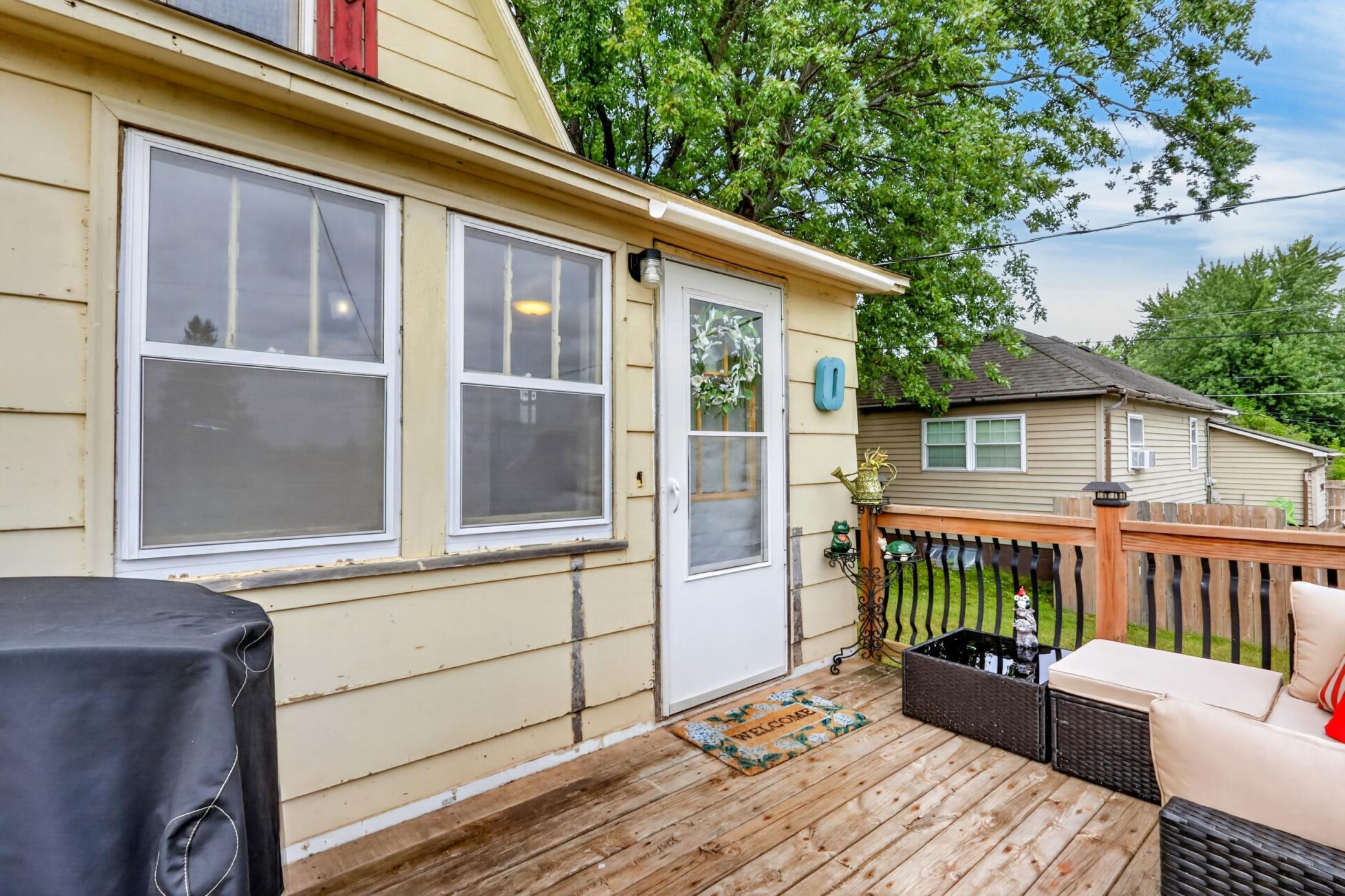 1905 single family home for sale at 204 Dudley Avenue in Coleraine, MN — 2 bed, 2 bath (photo 42 of 44)
