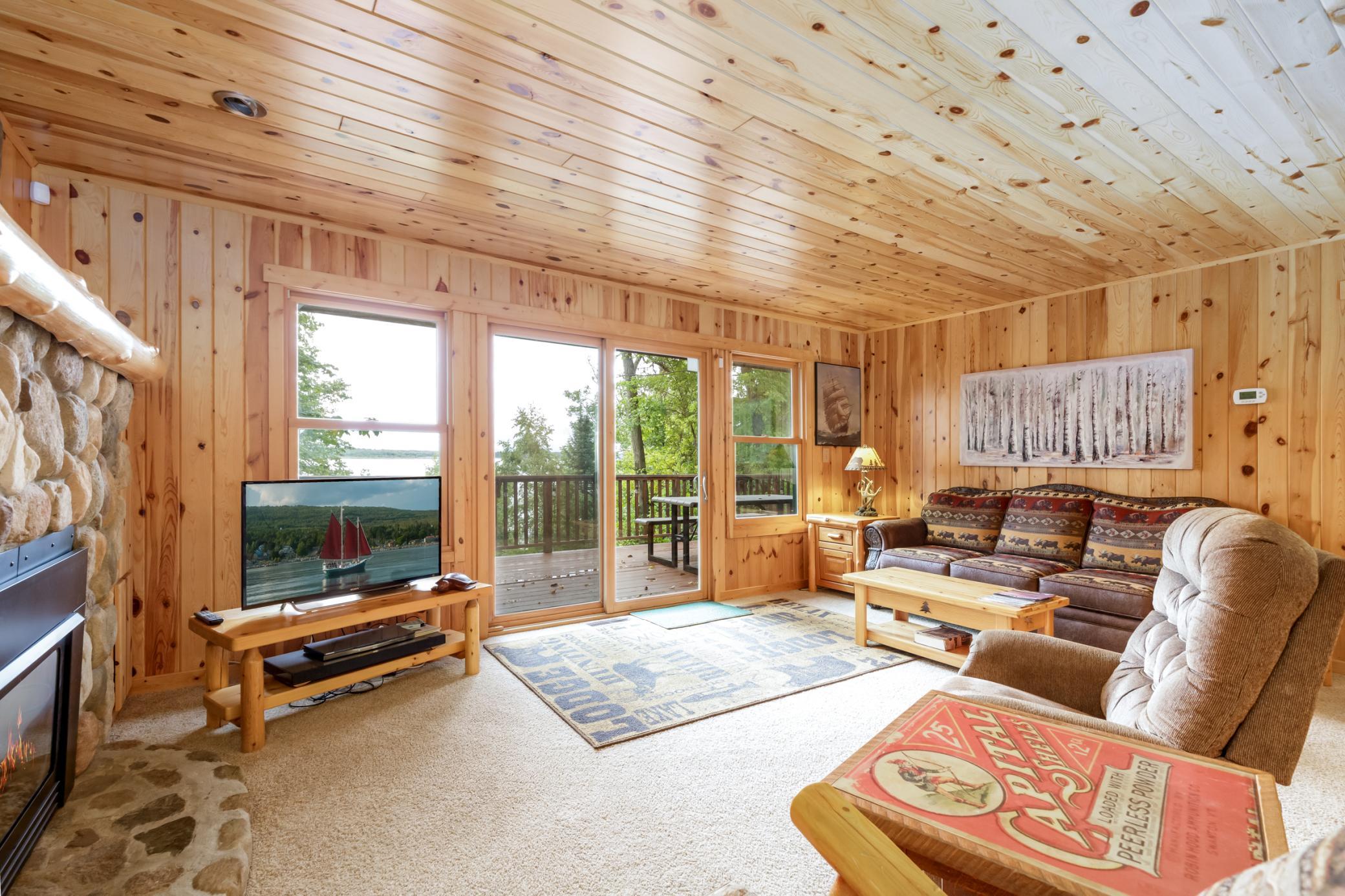 2007 single family home for sale at 14461 County Road 116 in Merrifield, MN — 3 bed, 2 bath (photo 11 of 33)