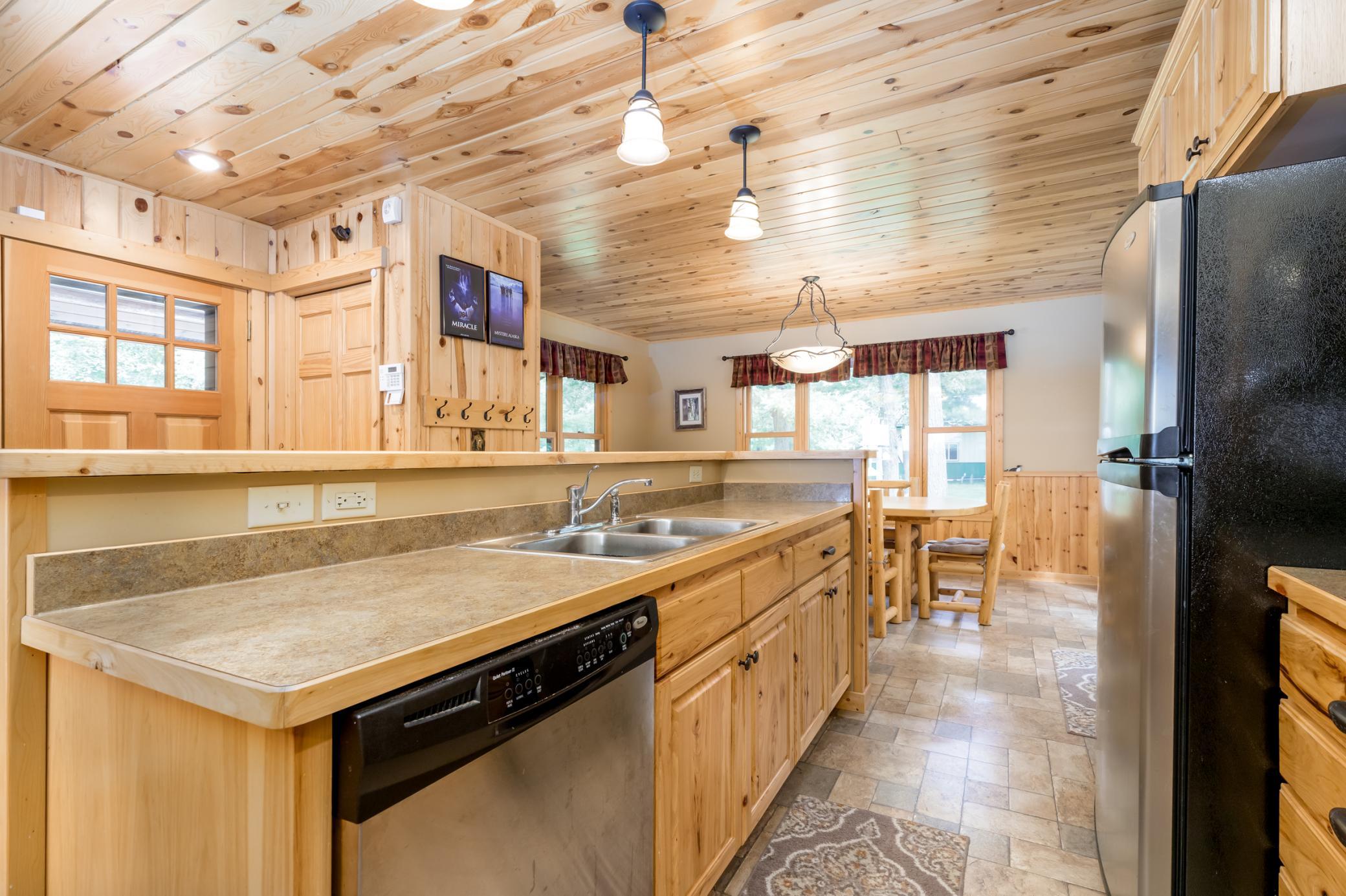2007 single family home for sale at 14461 County Road 116 in Merrifield, MN — 3 bed, 2 bath (photo 8 of 33)