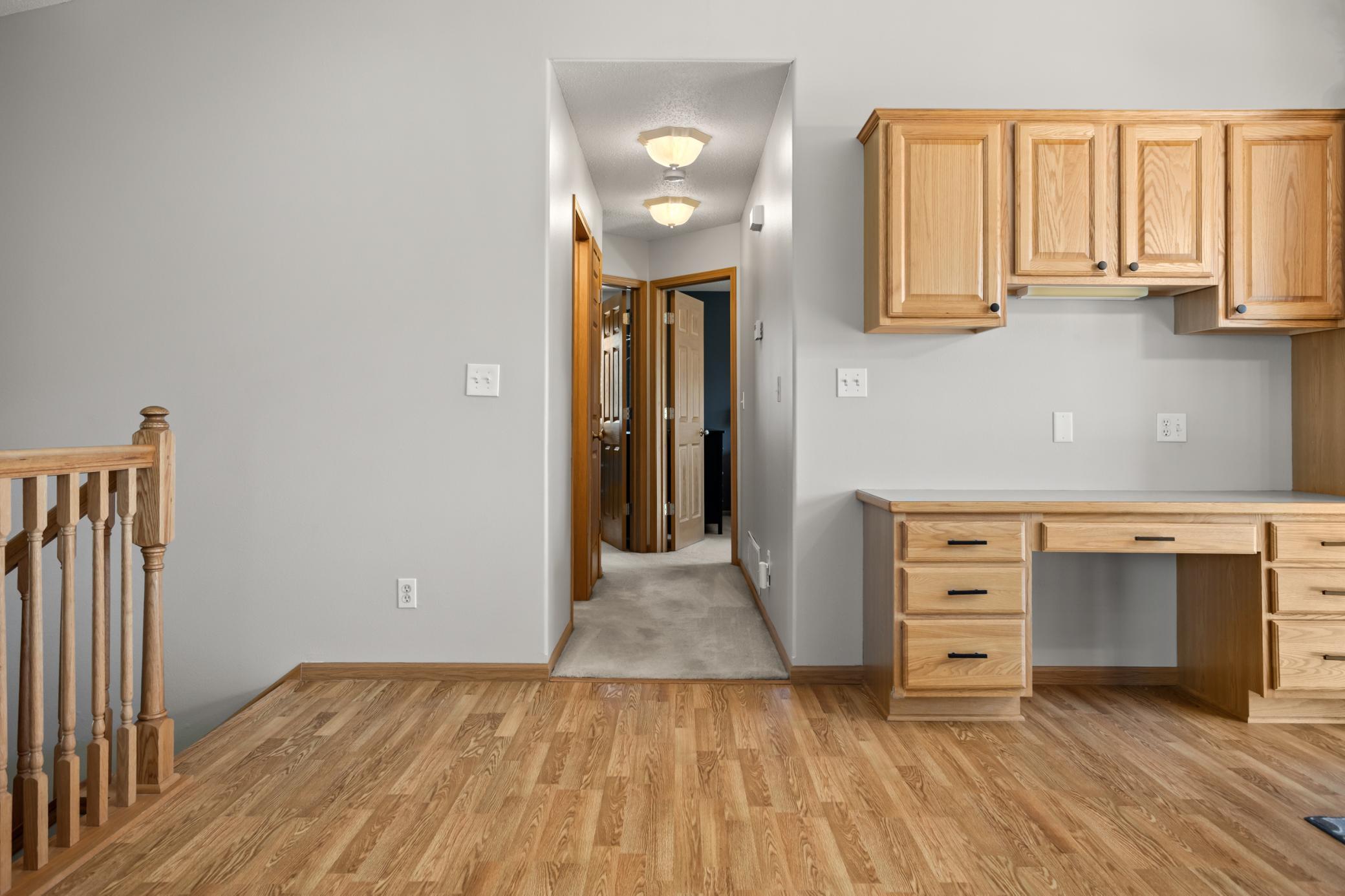 2004 single family home for sale at 821 16th Avenue W in West Fargo, ND — 4 bed, 3 bath (photo 12 of 42)