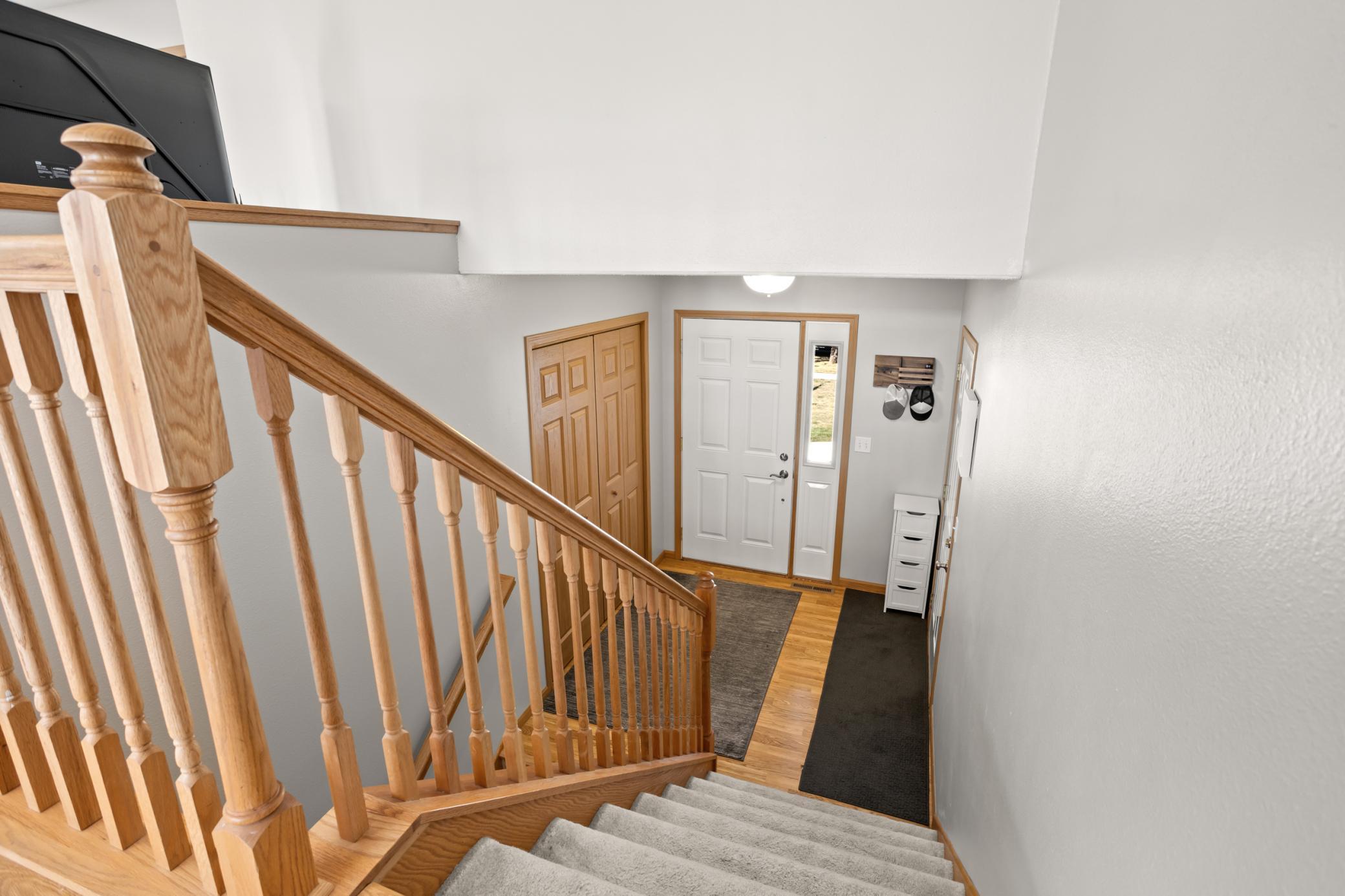 2004 single family home for sale at 821 16th Avenue W in West Fargo, ND — 4 bed, 3 bath (photo 22 of 42)