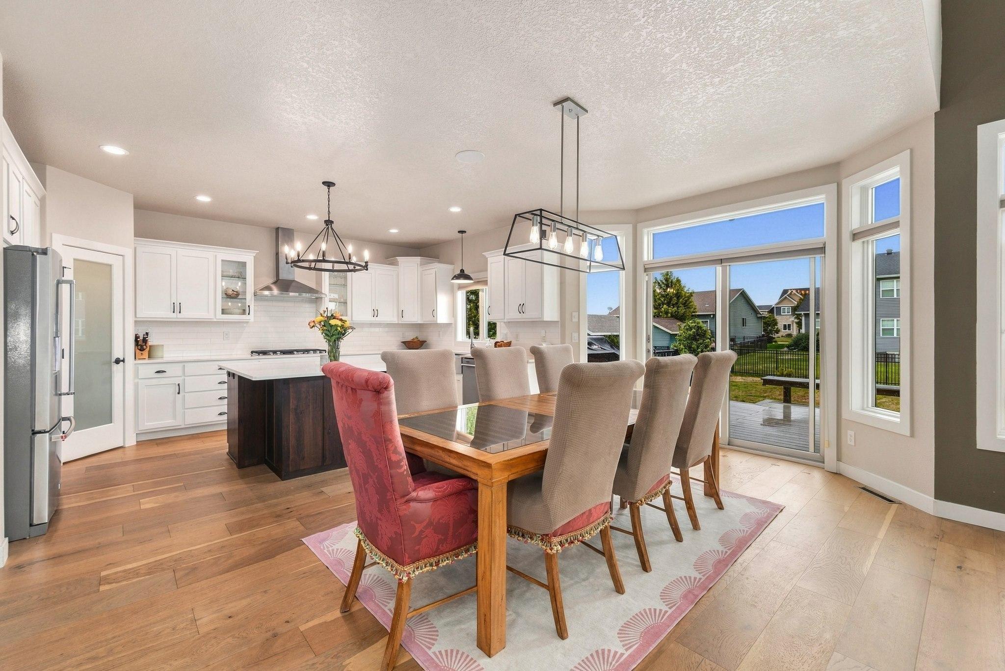 2015 single family home for sale at 2815 PYLE Lane E in West Fargo, ND — 6 bed, 4 bath (photo 11 of 56)