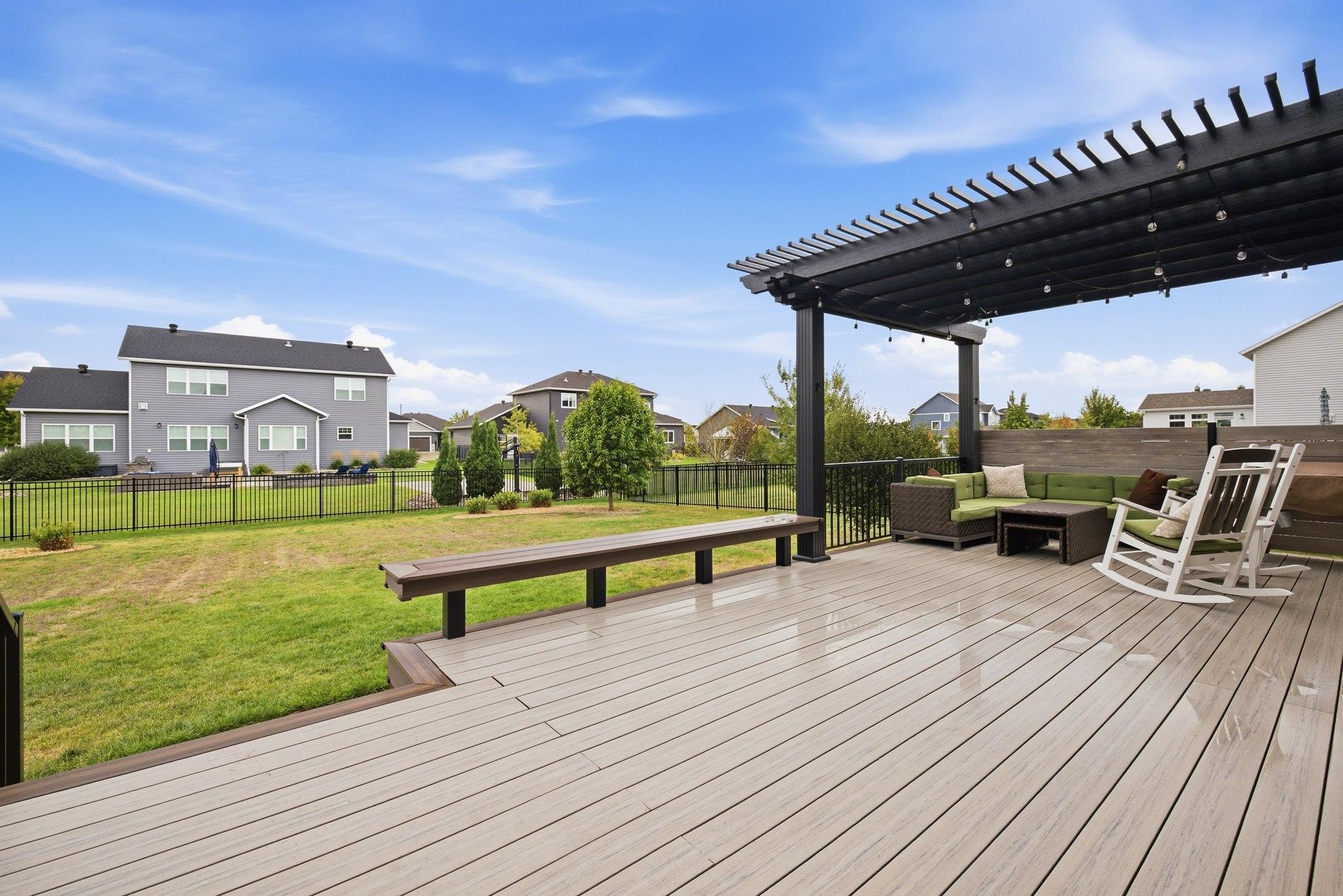 2015 single family home for sale at 2815 PYLE Lane E in West Fargo, ND — 6 bed, 4 bath (photo 41 of 56)