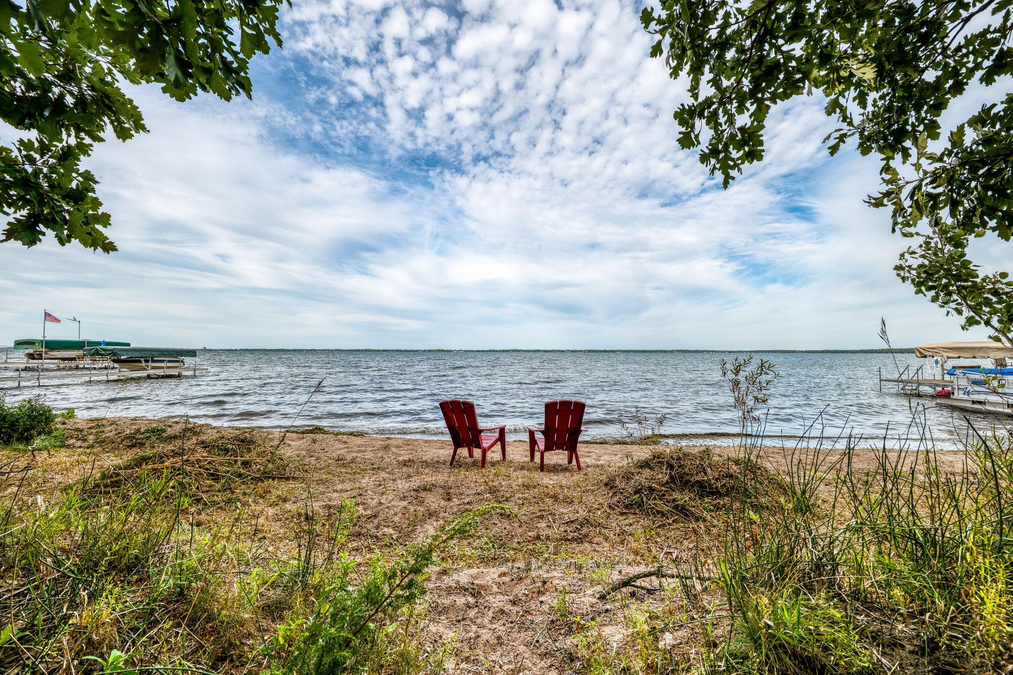 1930 single family home for sale at 5907 Lavinia Road NE in Bemidji, MN — 2 bed, 1 bath (photo 2 of 35)