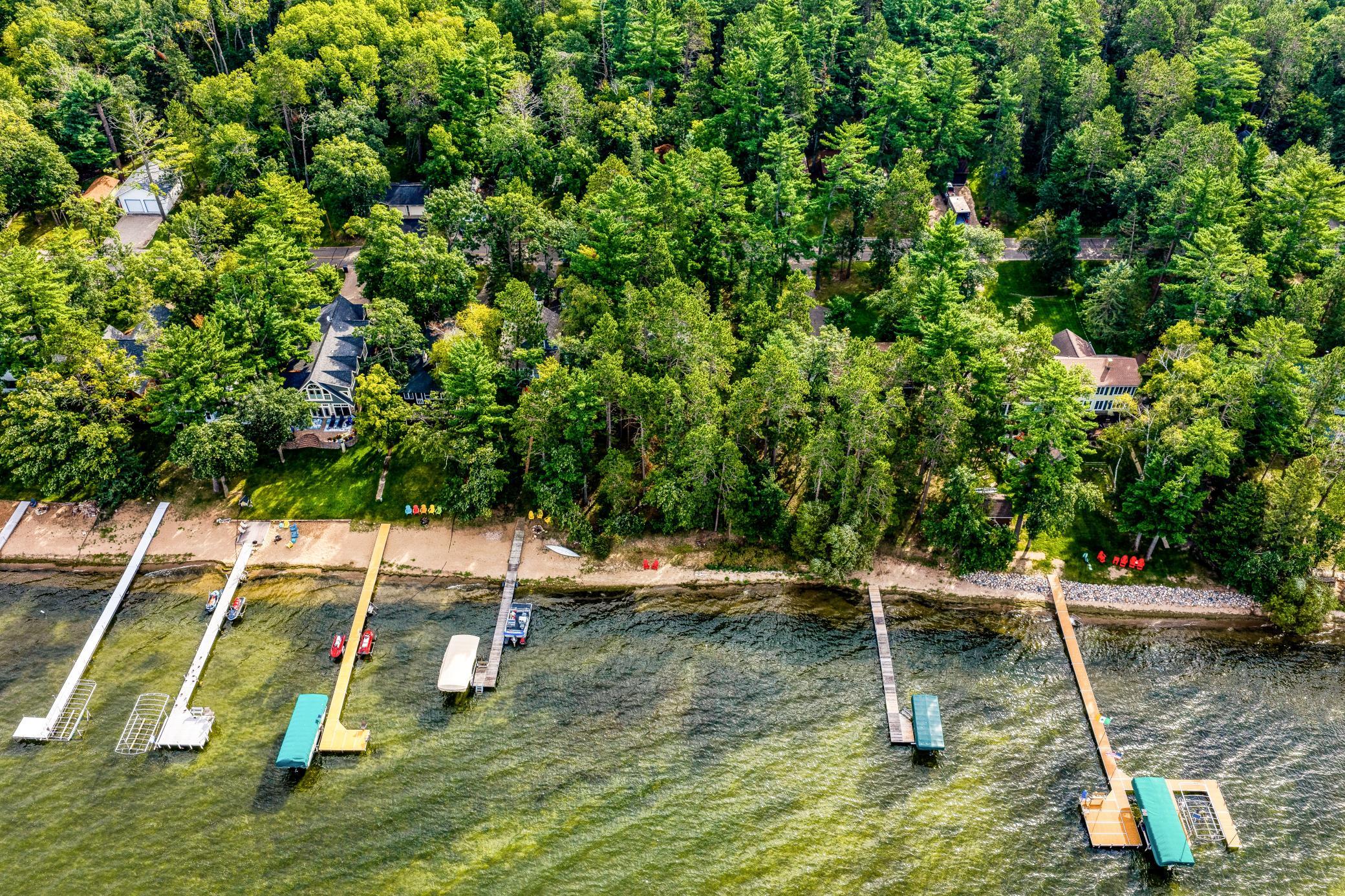 1930 single family home for sale at 5907 Lavinia Road NE in Bemidji, MN — 2 bed, 1 bath (photo 11 of 35)