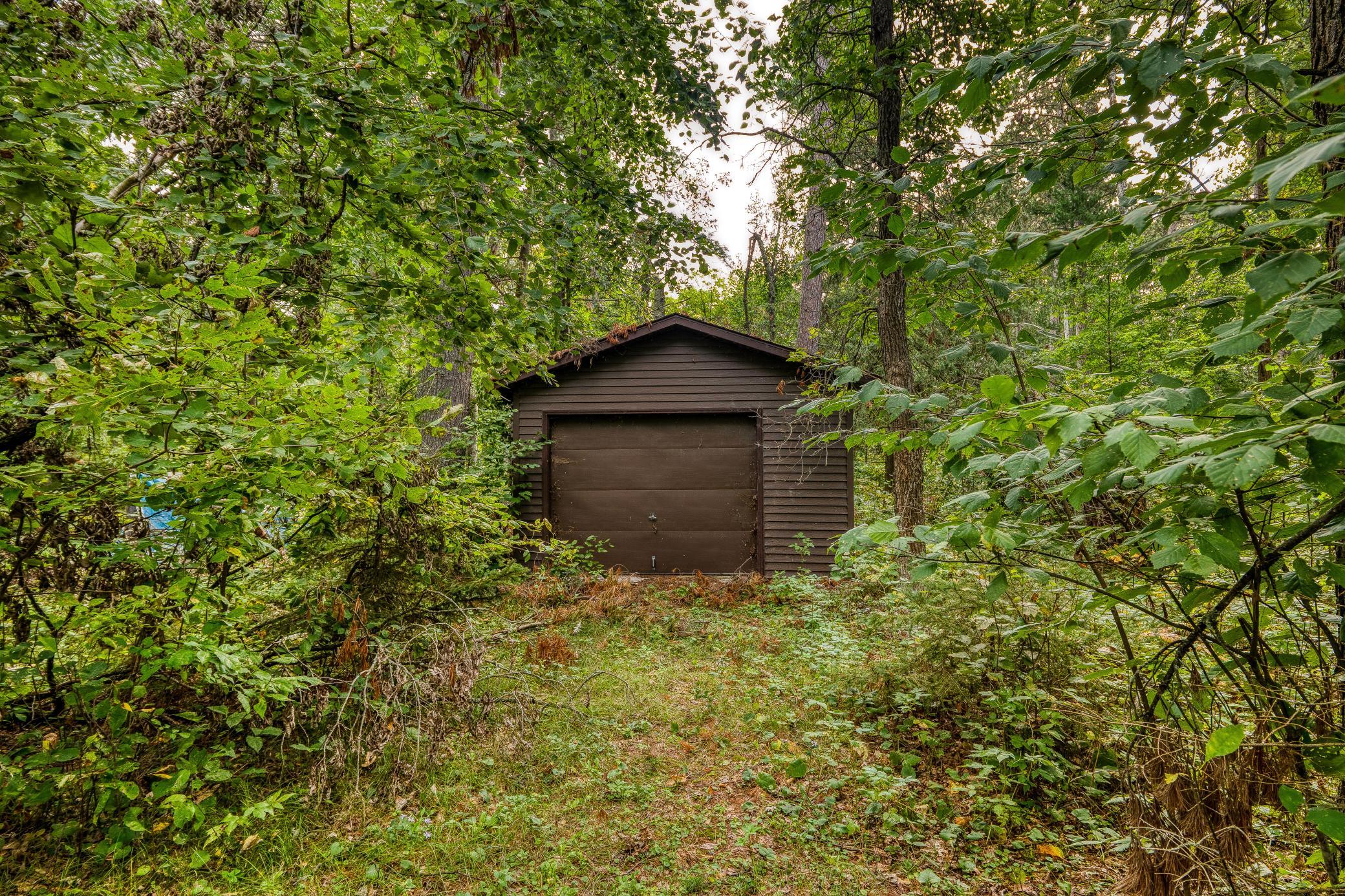1930 single family home for sale at 5907 Lavinia Road NE in Bemidji, MN — 2 bed, 1 bath (photo 18 of 35)