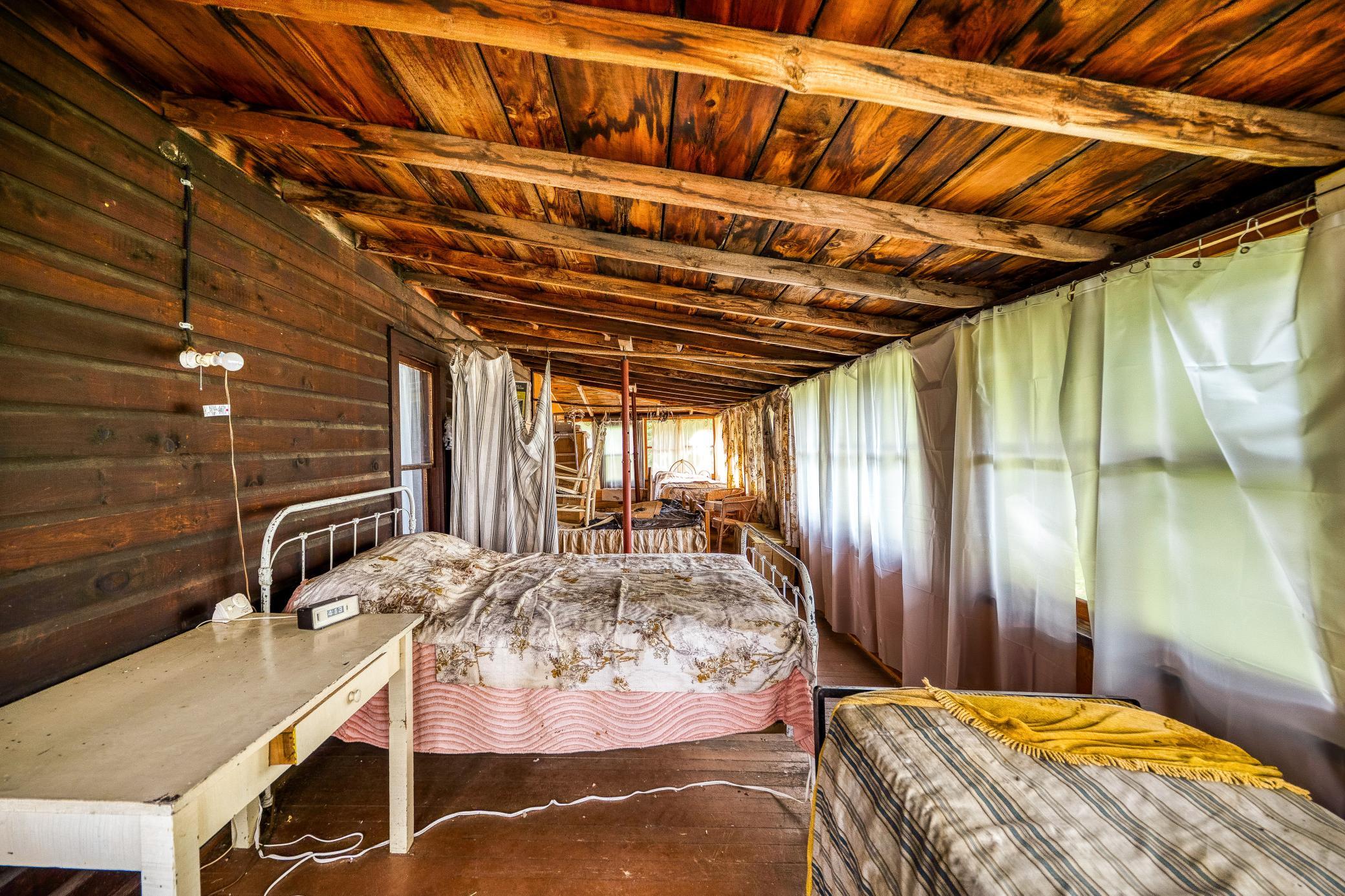 1930 single family home for sale at 5907 Lavinia Road NE in Bemidji, MN — 2 bed, 1 bath (photo 28 of 35)